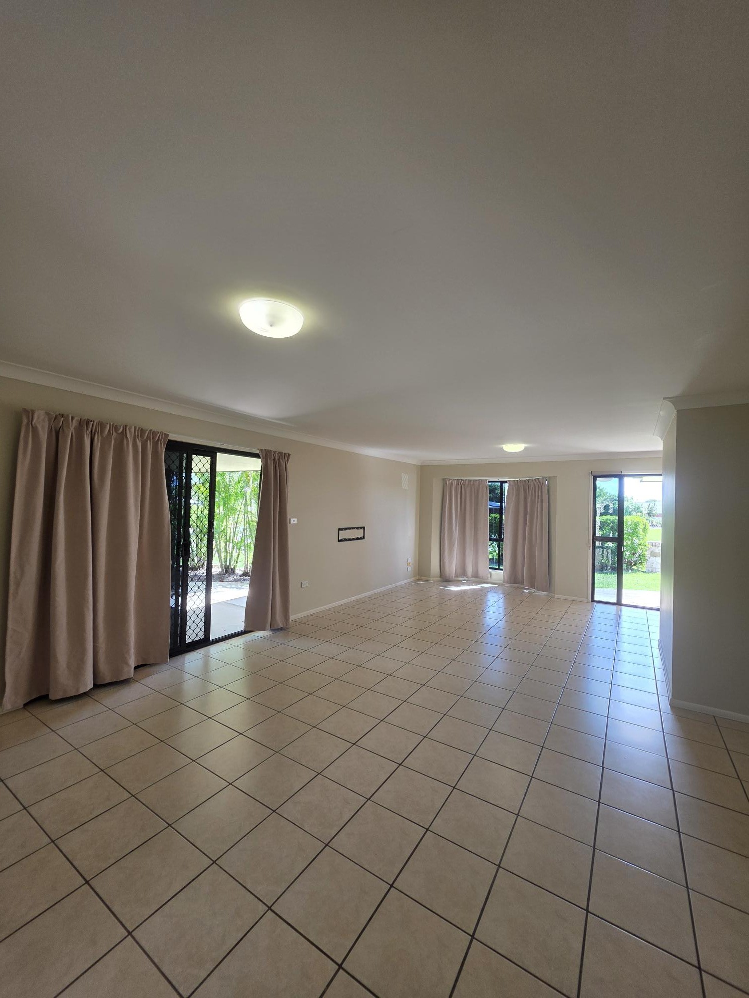 2/1 Harcla Close, Biloela, QLD 4715