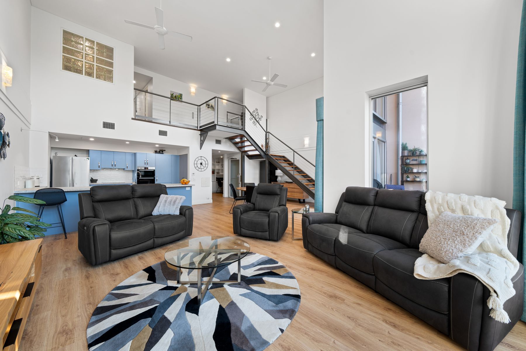 2/237 Wakefield Street — photo from Ray White Adelaide City