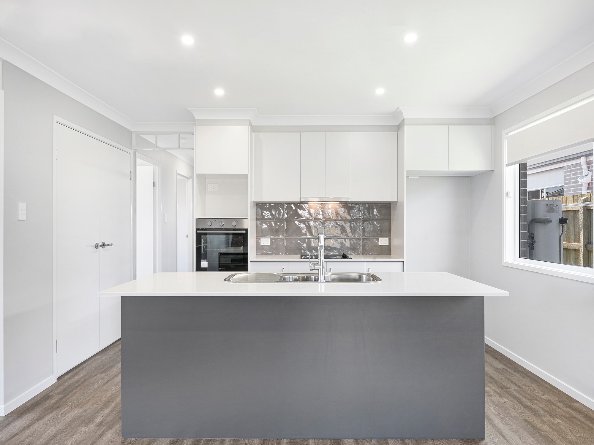 1 Pilgrim Street, Middle Ridge, QLD 4350