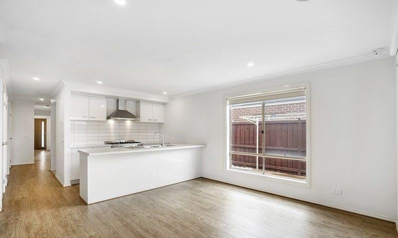 60 Stony Brook Way, Truganina, VIC 3029