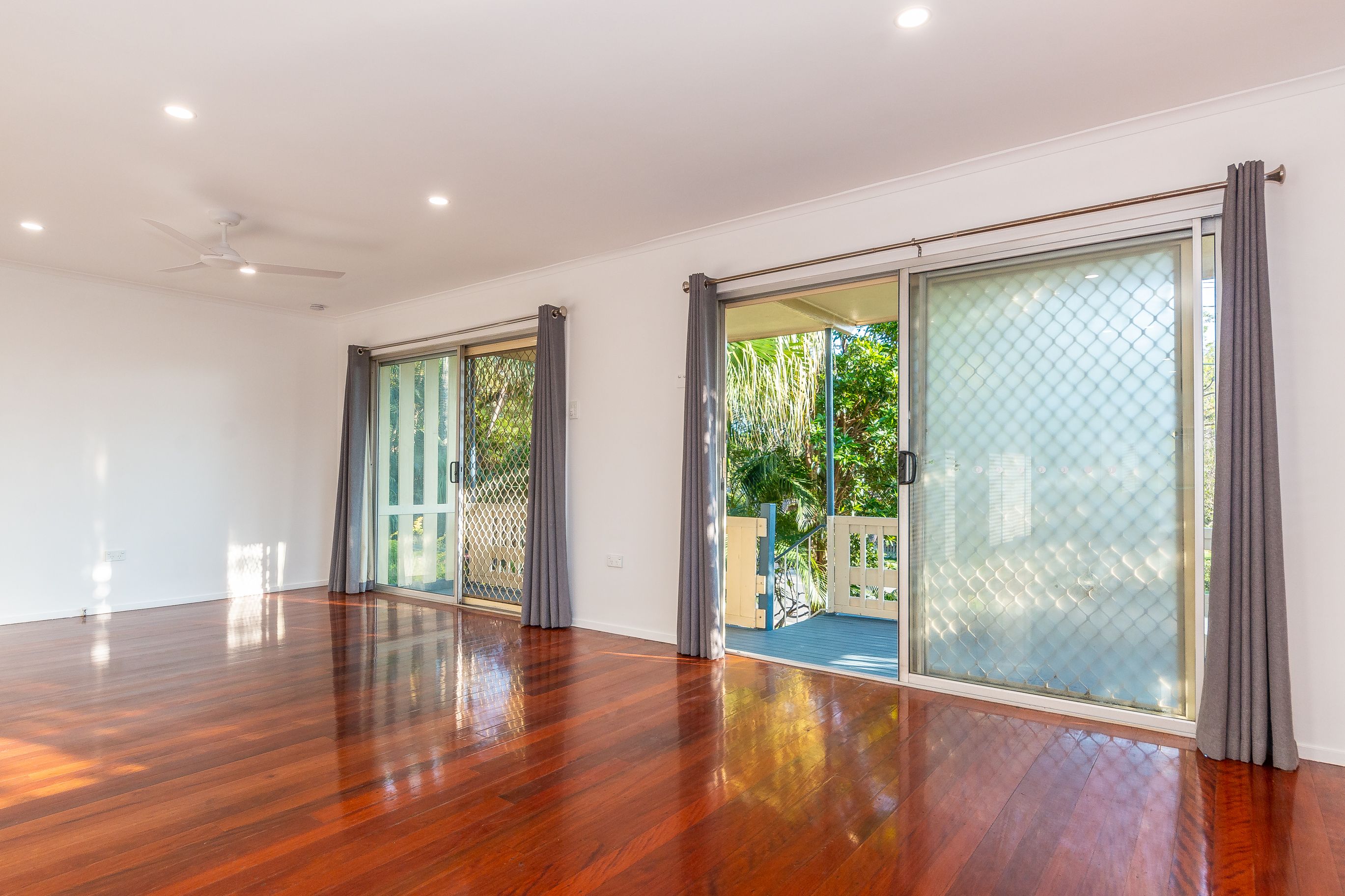 16 Lilla Street — photo 5 of 18