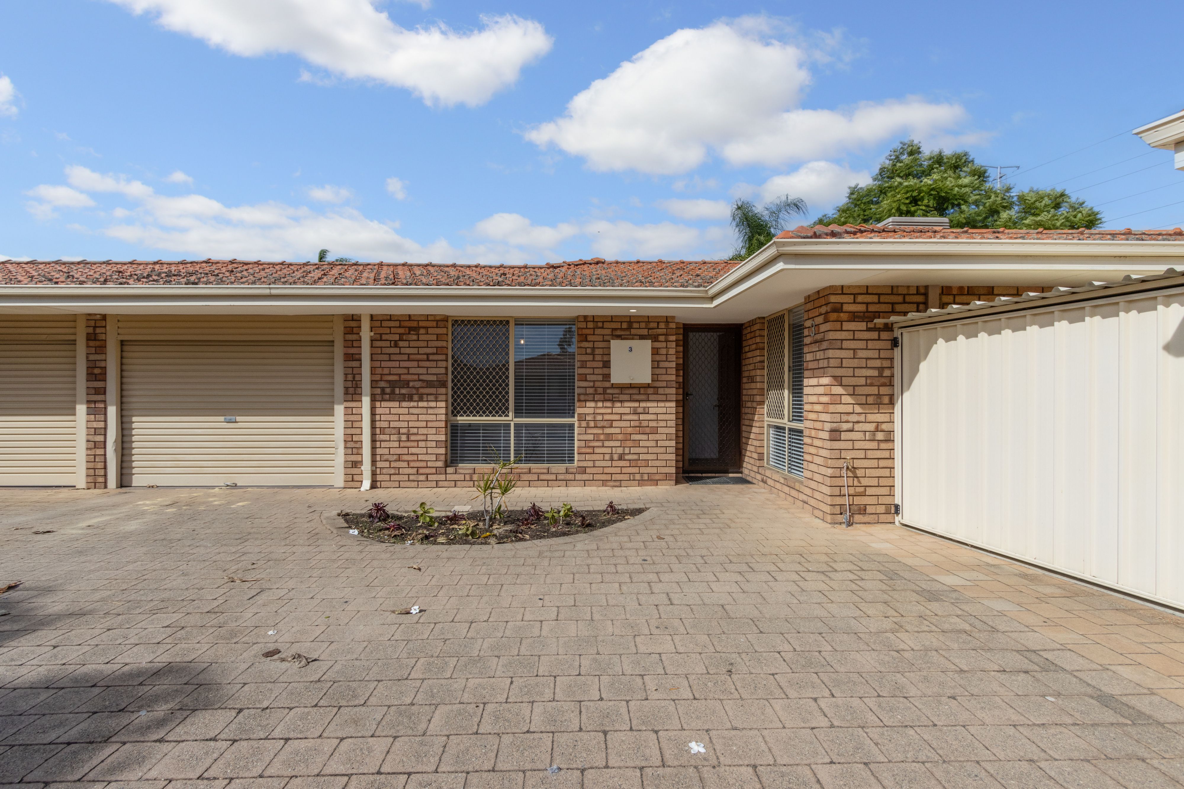 13 Chich Place, Cannington WA 6107