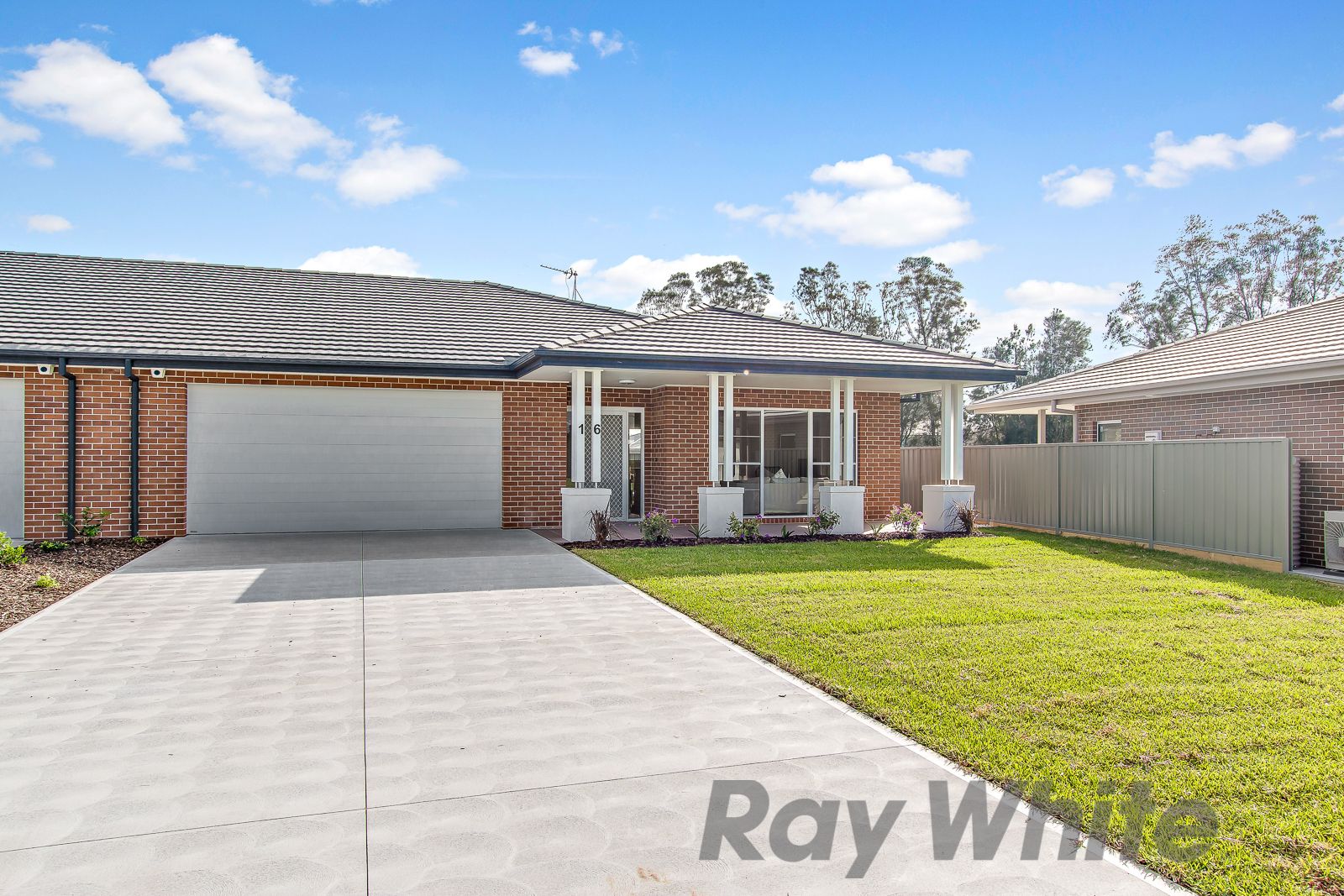 16 Cockatoo Court