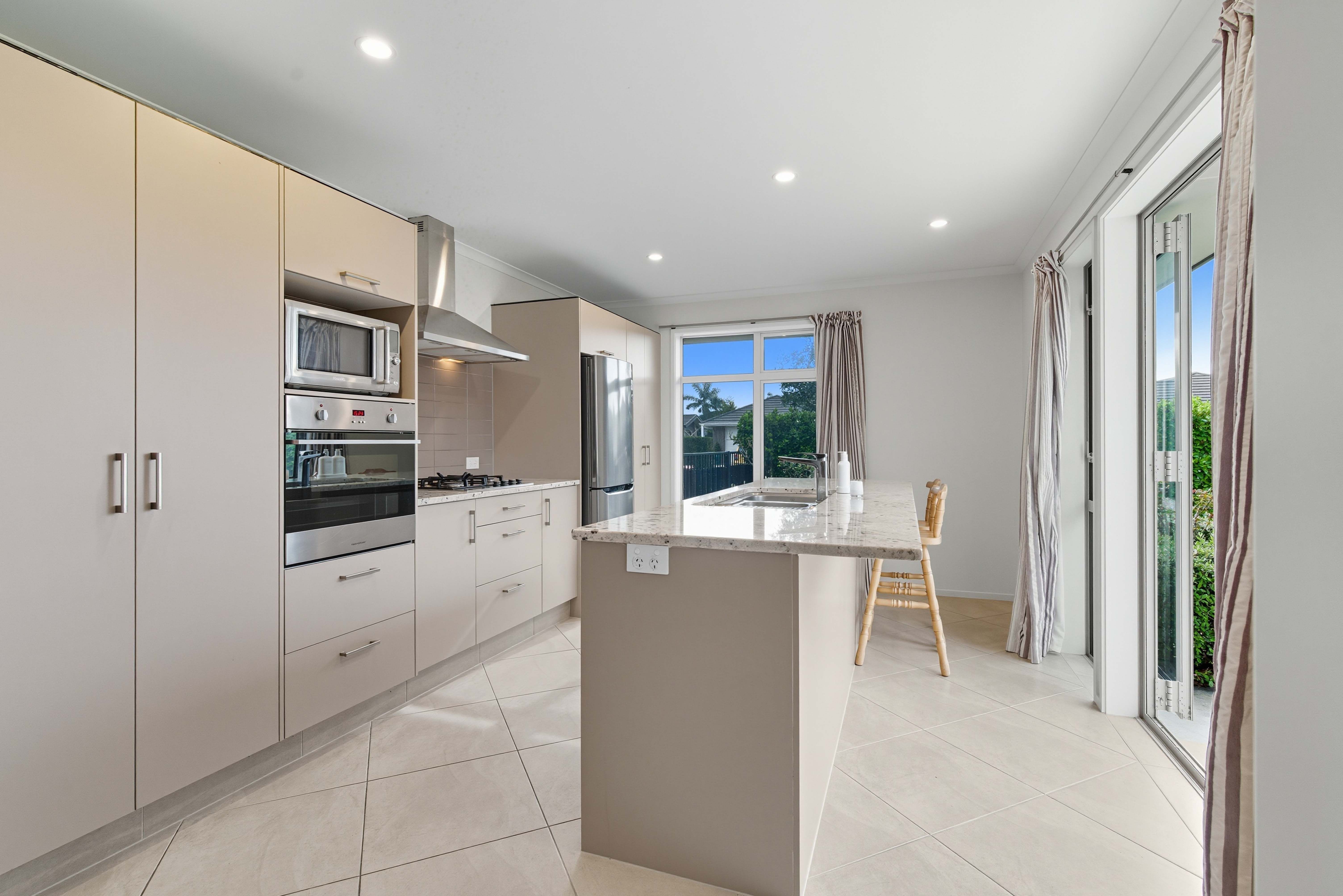 10 Lewknor Drive, Papamoa Beach, Tauranga City