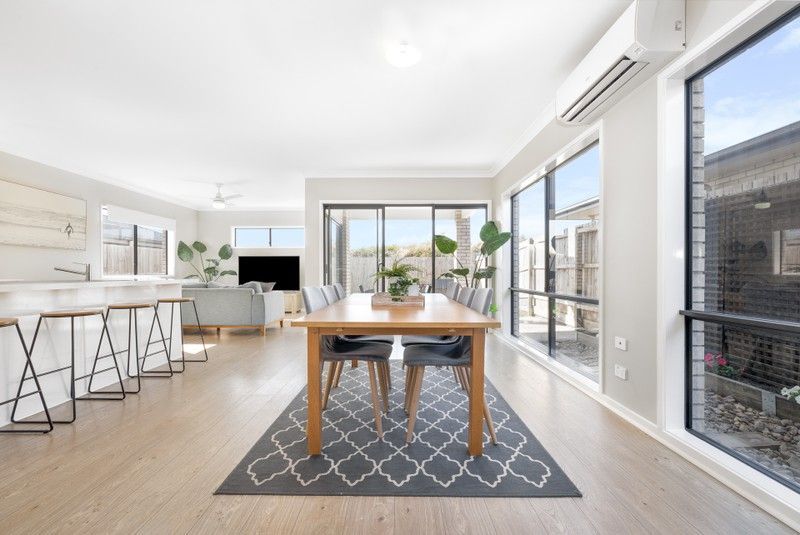 13 Mount Greville Way — photo 3 of 7