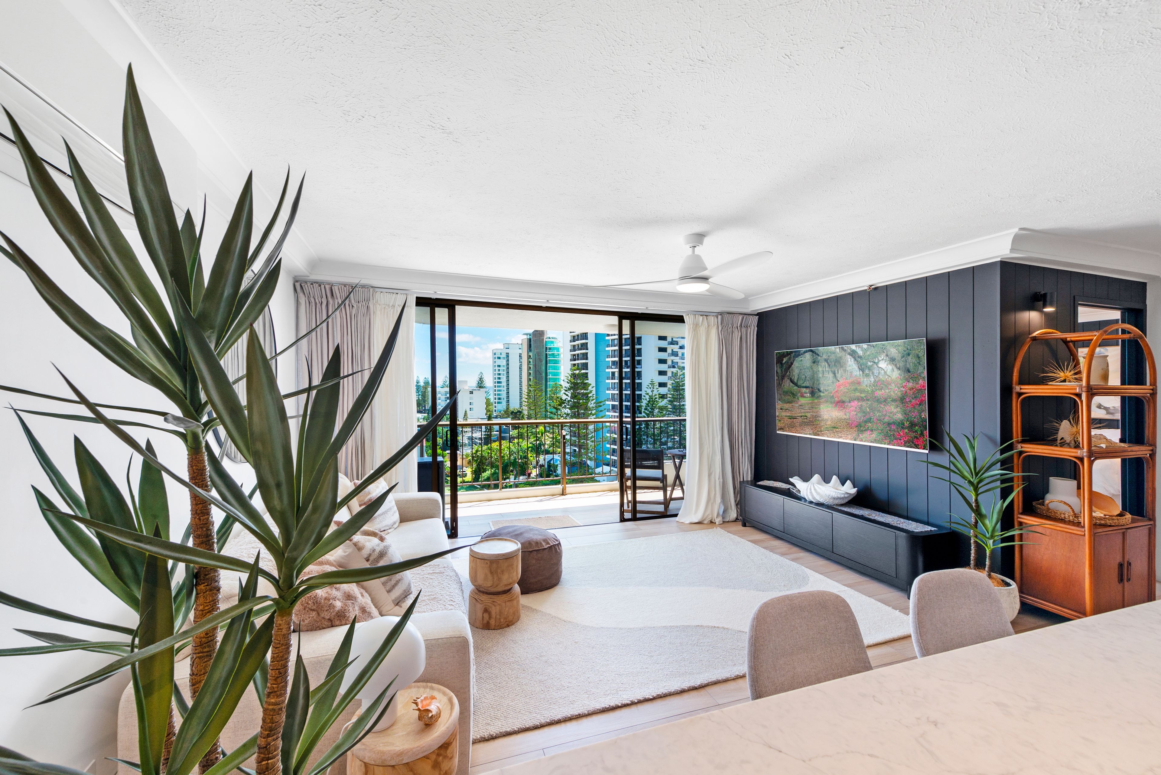 902/5 Enderley Avenue, Surfers Paradise, QLD 4217
