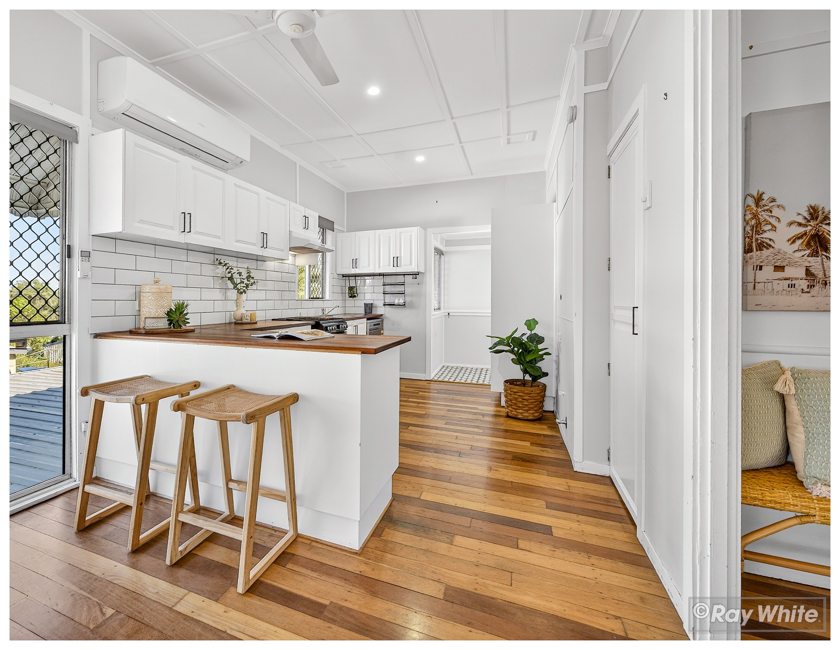 16 Bowen Street, The Range, QLD 4700