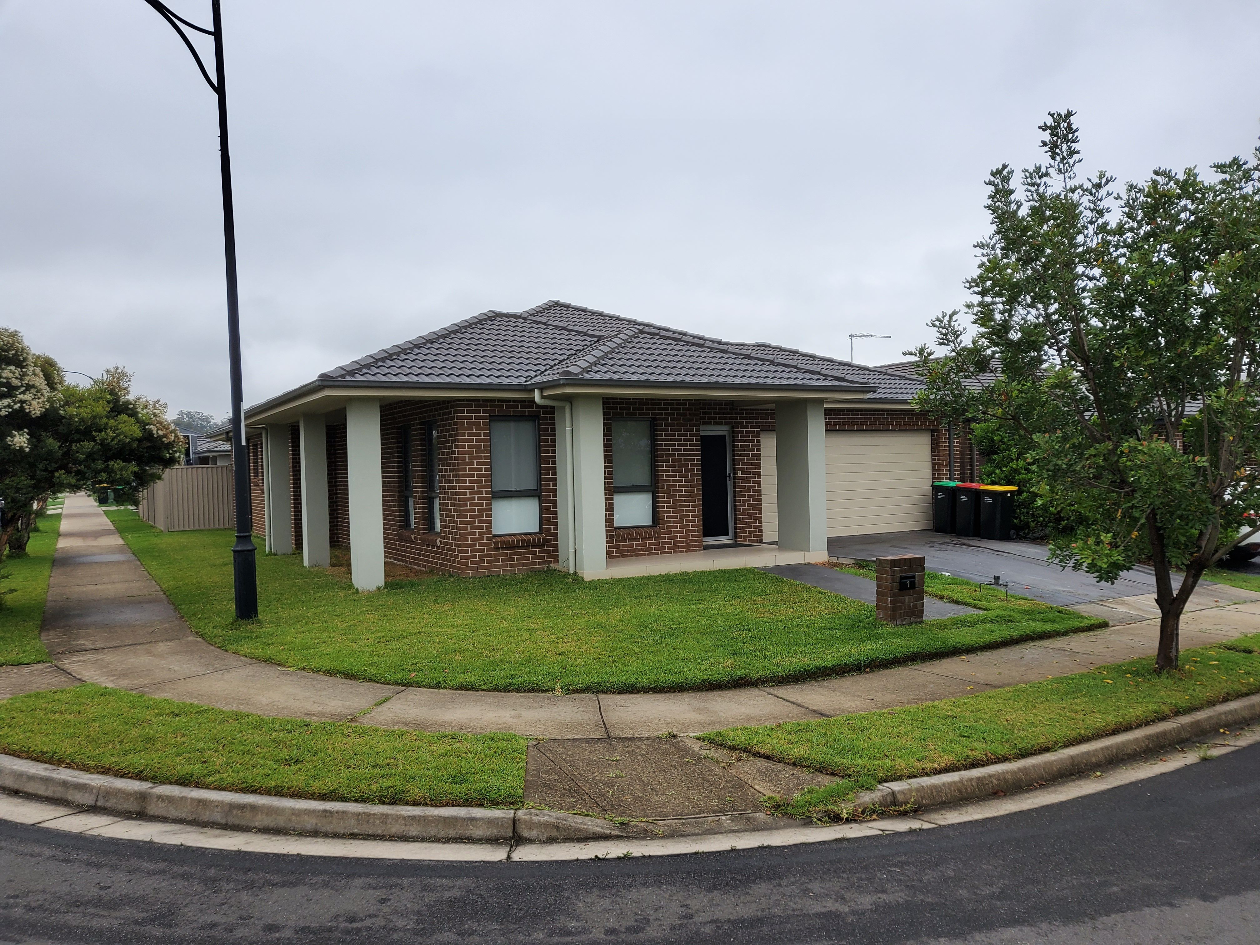 1 Nabilla Street, JORDAN SPRINGS NSW 2747