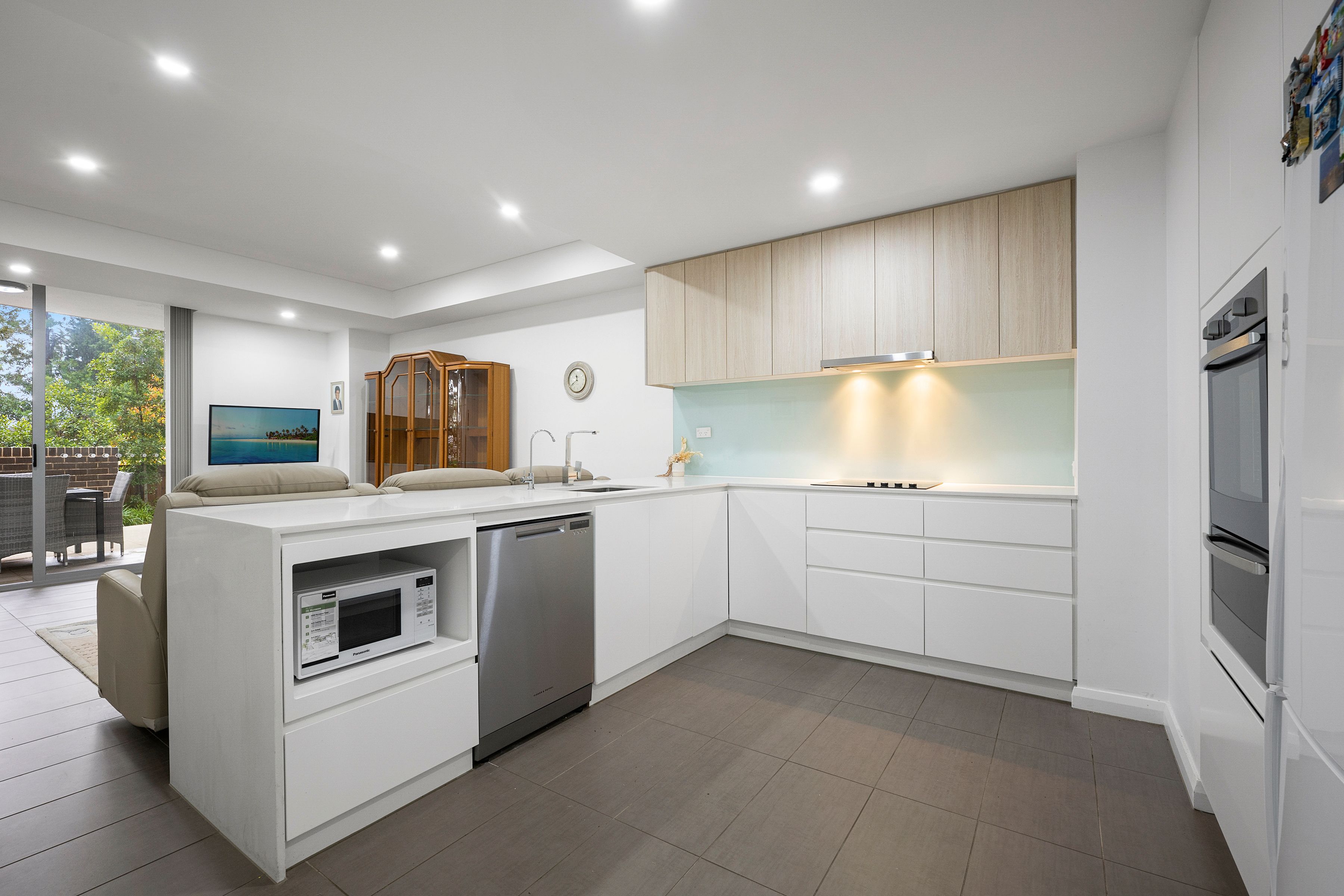 325-331 Peats Ferry Road, Asquith NSW 2077