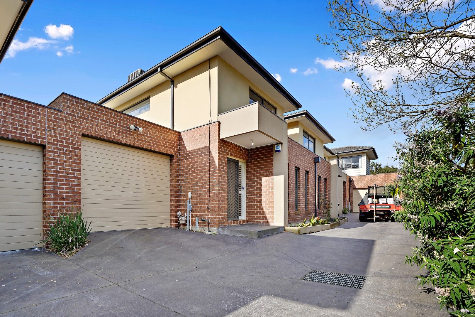2/61 Commercial Road — photo from Ray White Ferntree Gully