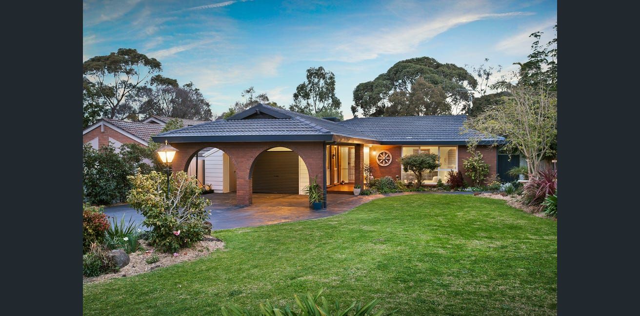 12 Raheen Avenue, Wantirna, VIC 3152