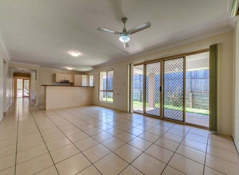 10 Van Asch Close, Doolandella, QLD 4077