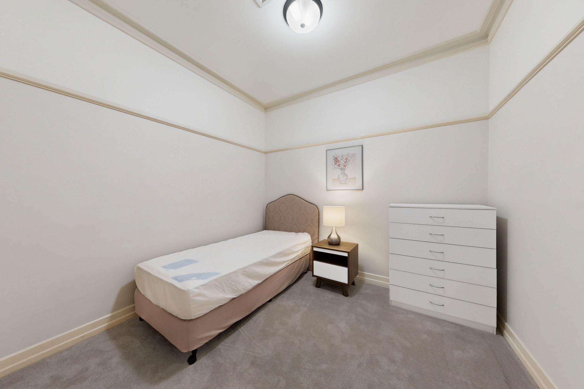 32/208 Adelaide Street — photo 7 of 17