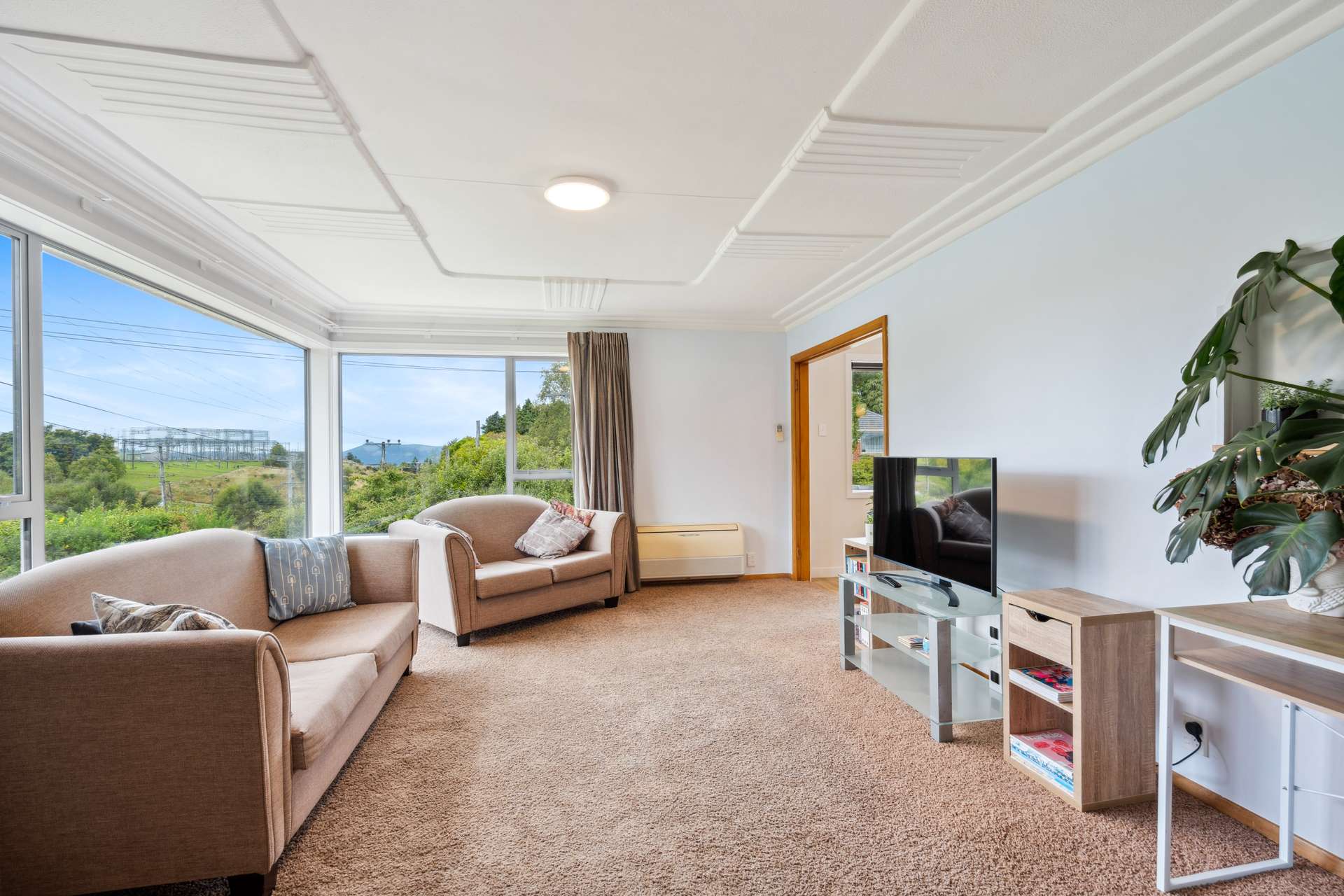 381 Taieri Road photo 1