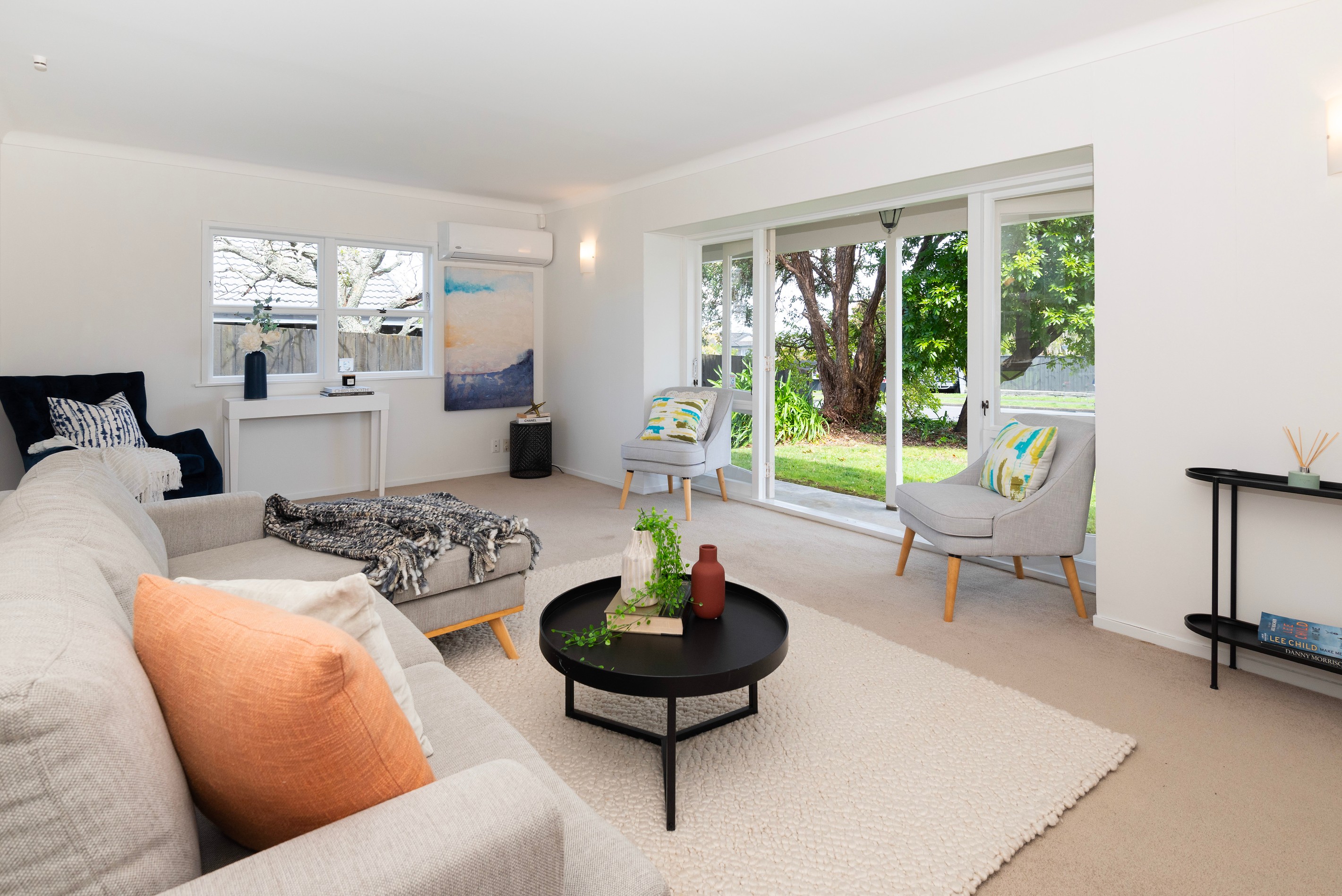 82 Prince Regent Drive, Half Moon Bay, Manukau City