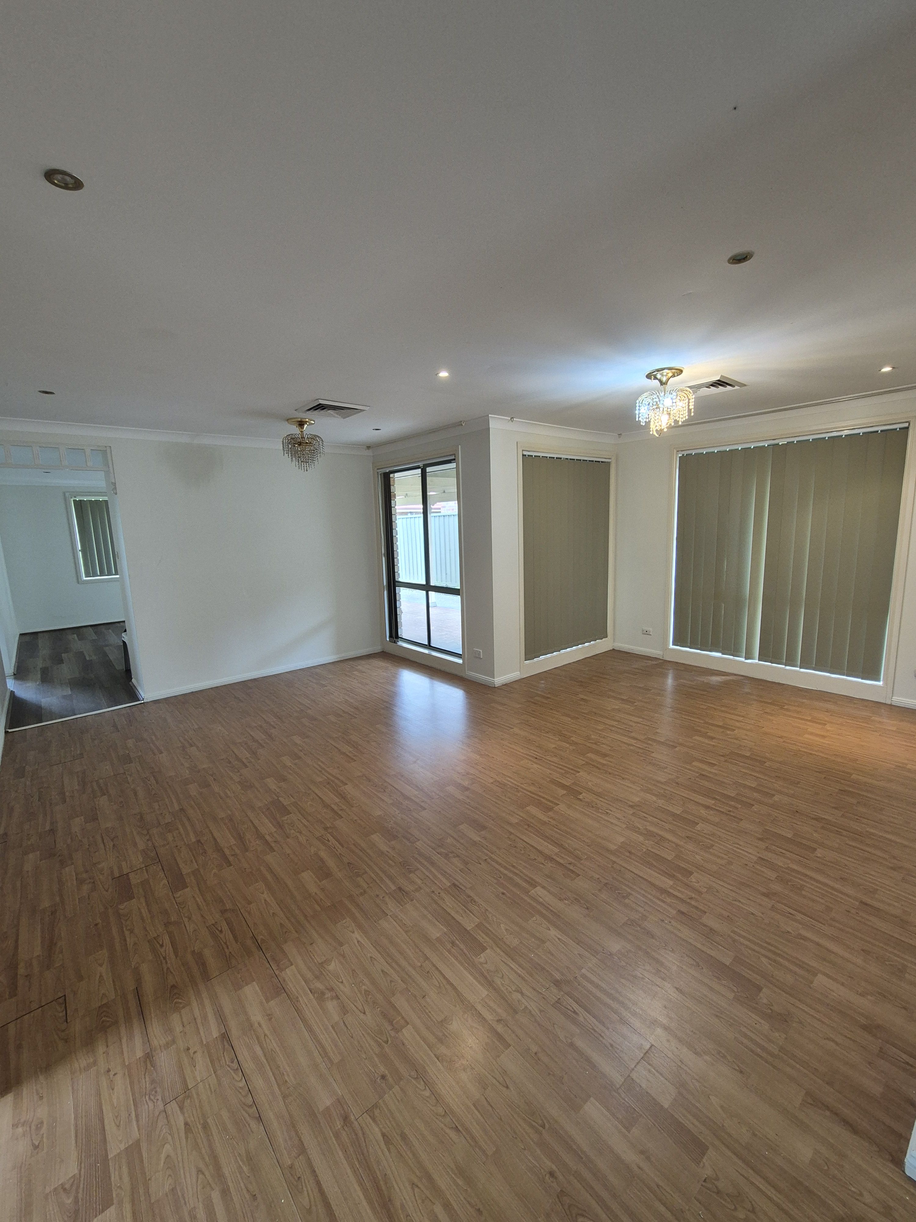 27 Nineteenth Avenue, Hoxton Park, NSW 2171