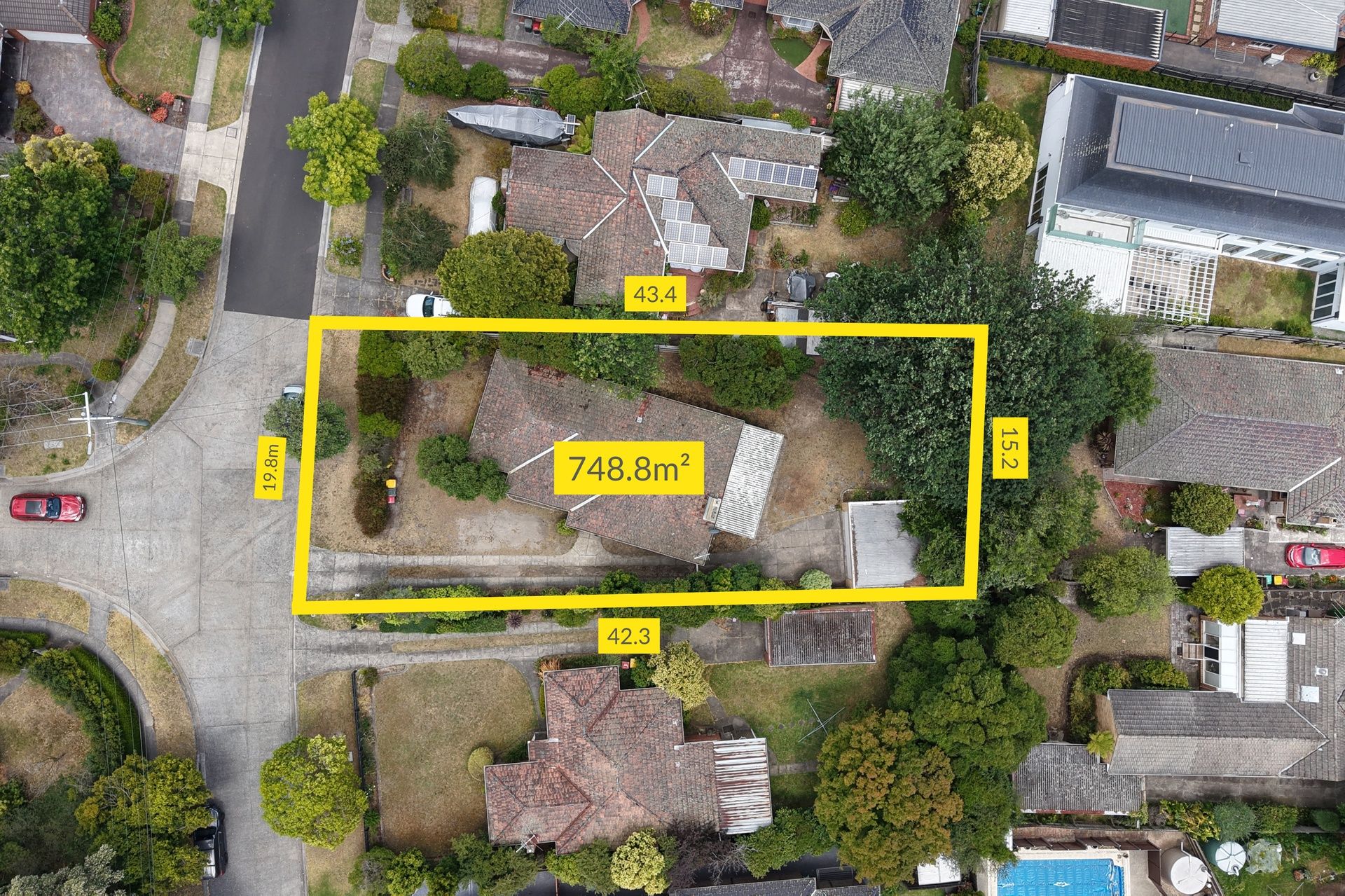 17 Woodstock Road, Mount Waverley, VIC 3149