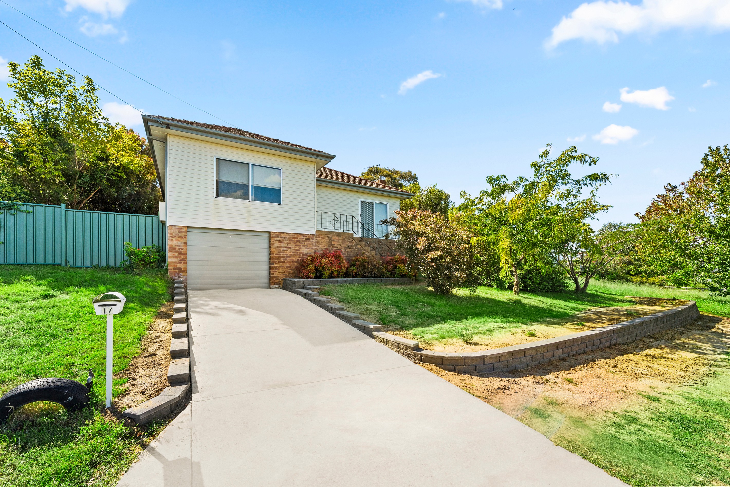 17 Kinkora Place, Crestwood, NSW 2620