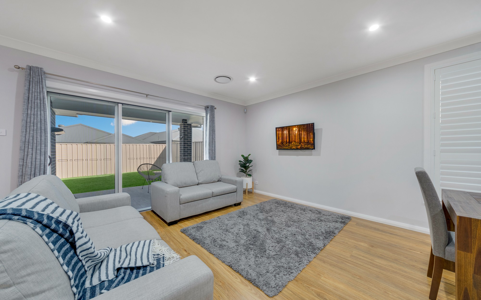 135 Hampshire Boulevard, Spring Farm, NSW 2570