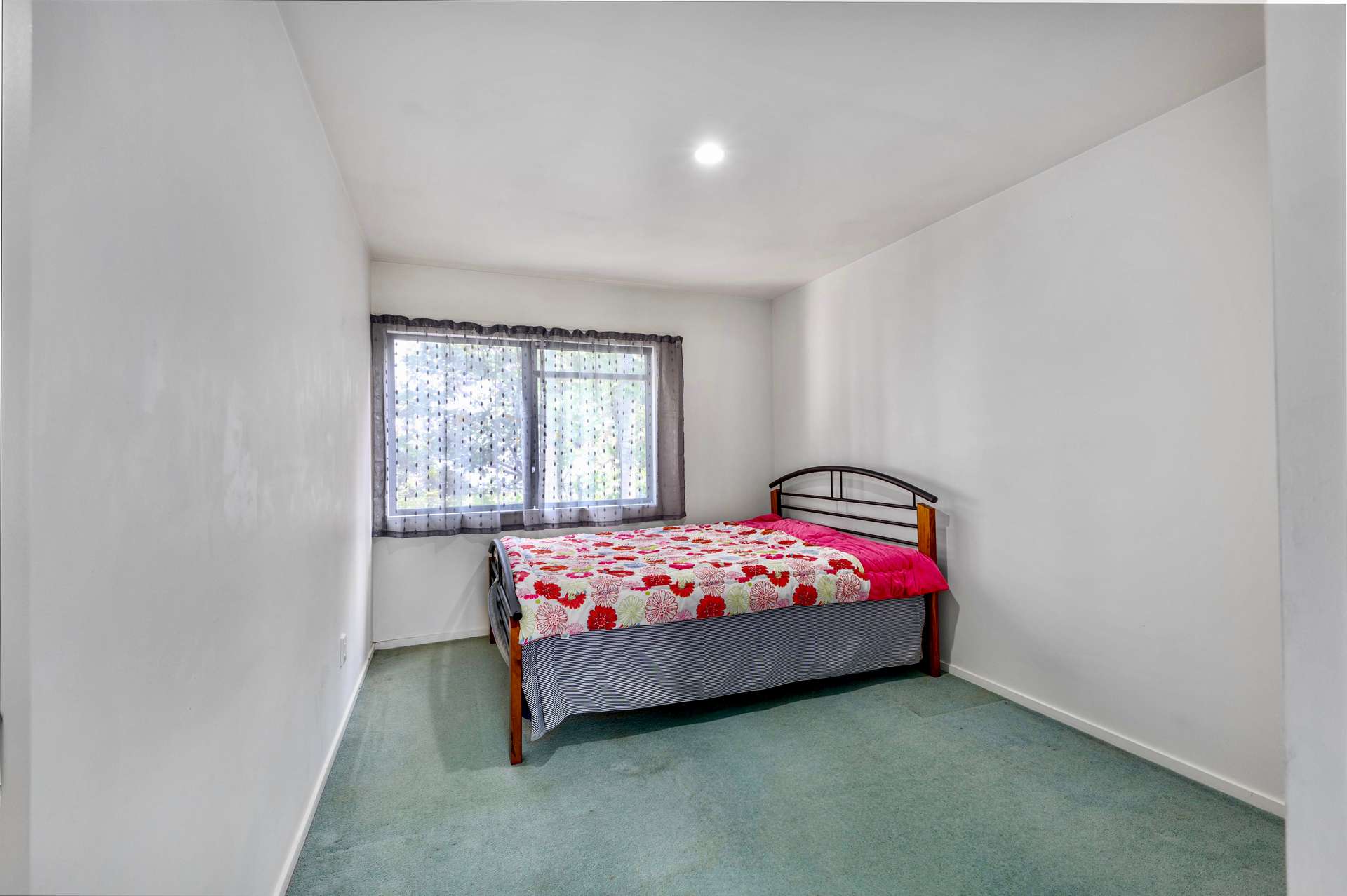 4/71 Fernhill Way photo 9