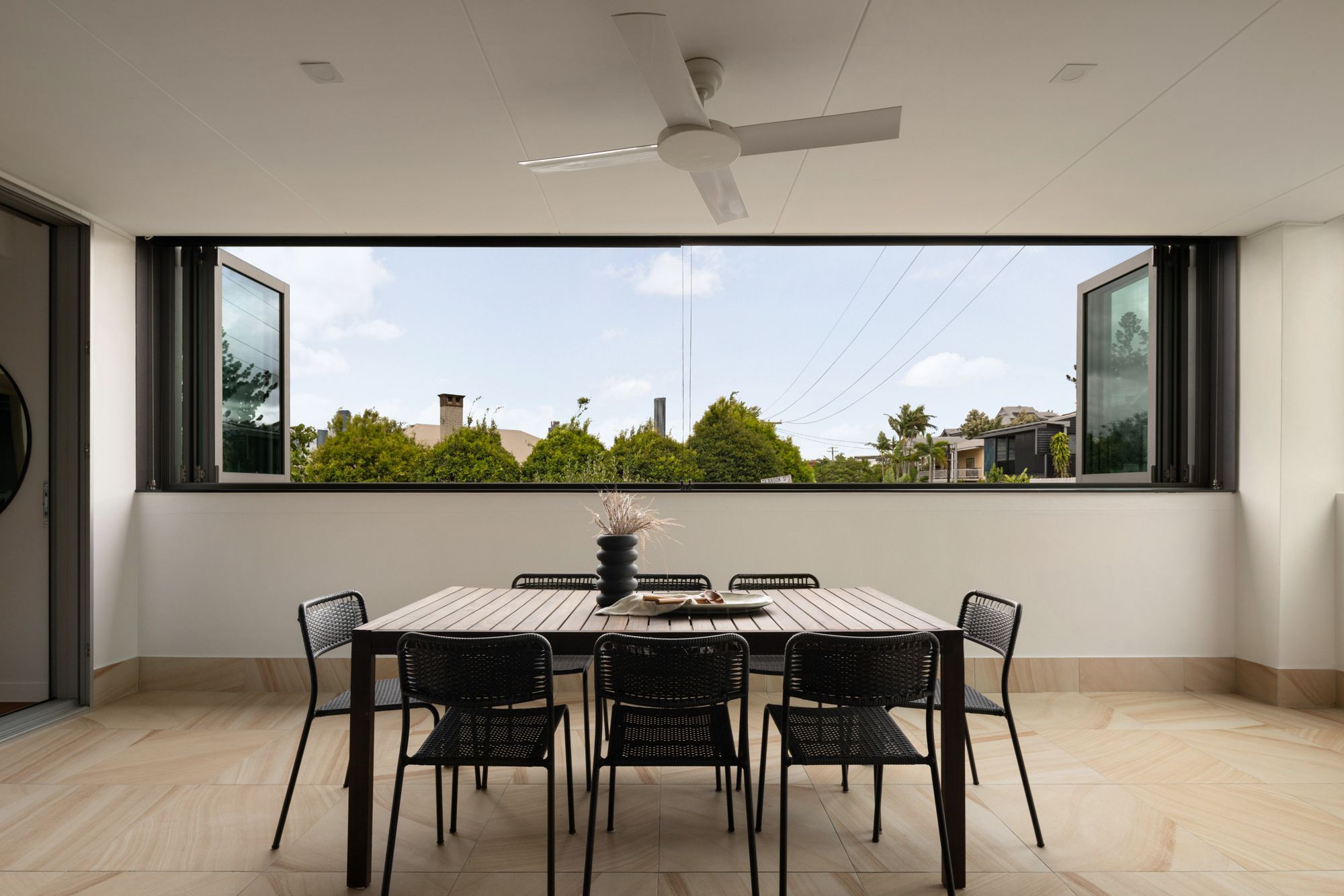 6/4 Tilbrook Street, Teneriffe, QLD 4005