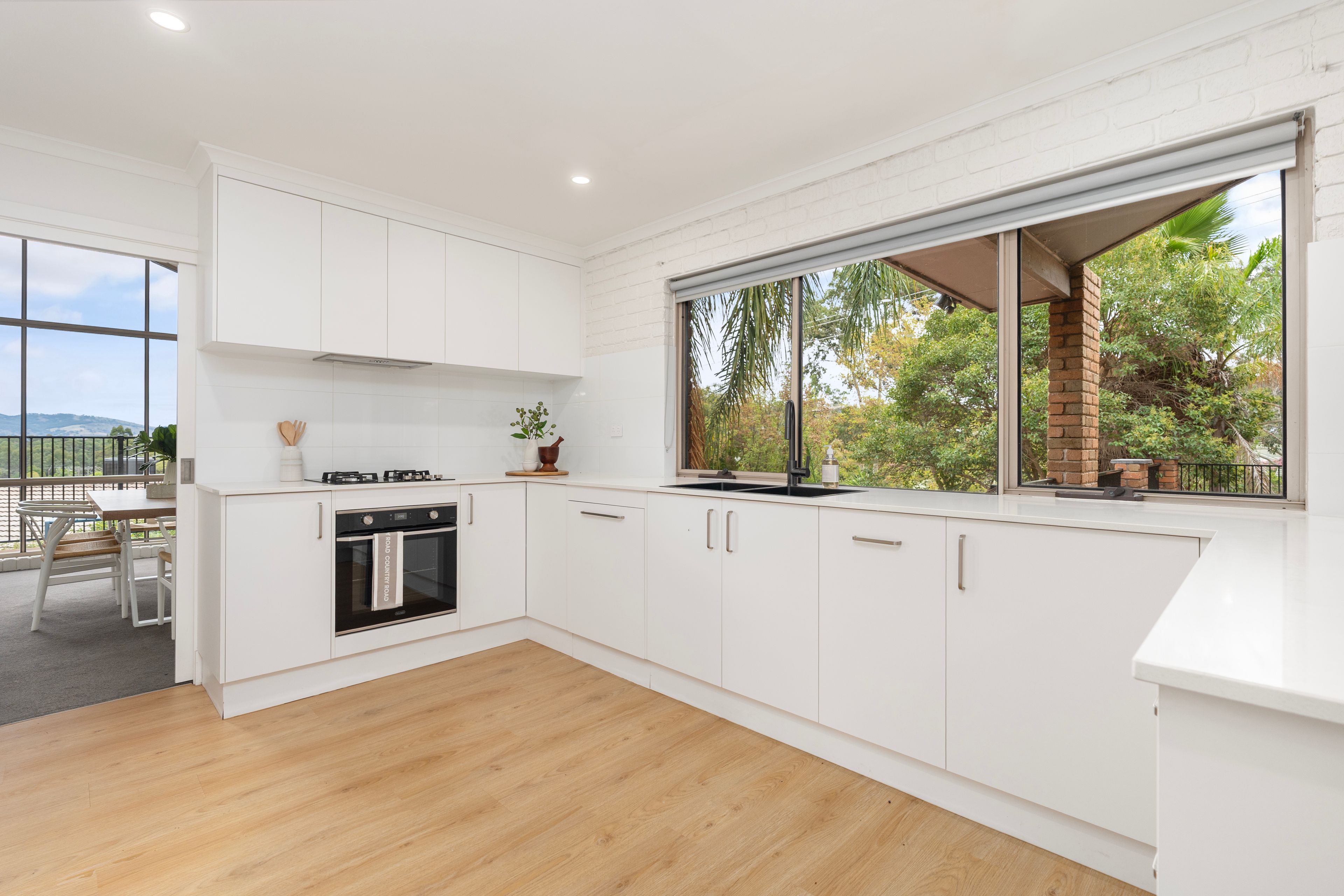 38 Northern View Drive, West Albury, NSW 2640