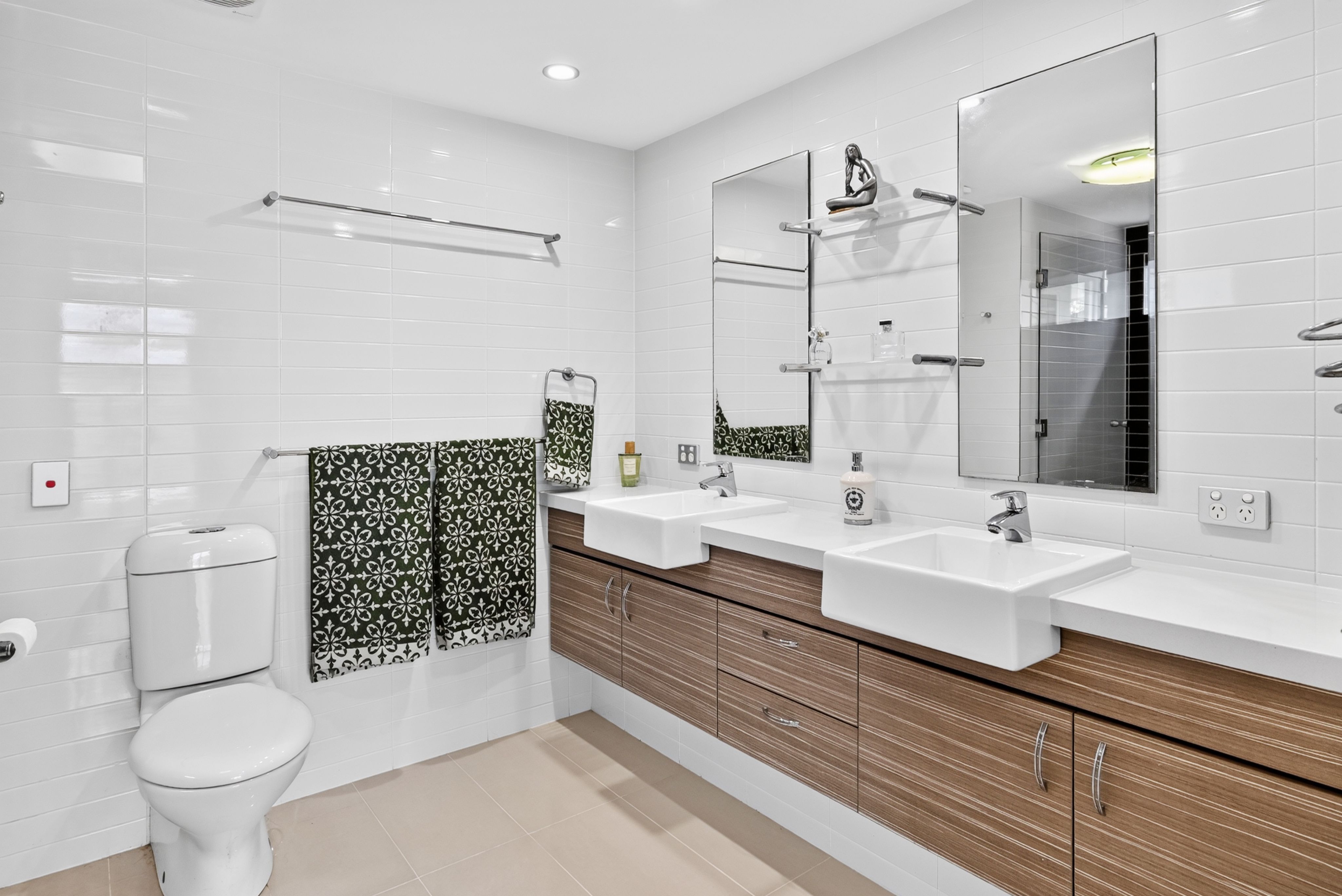 5404 Bay Hill Terrace — photo 18 of 19