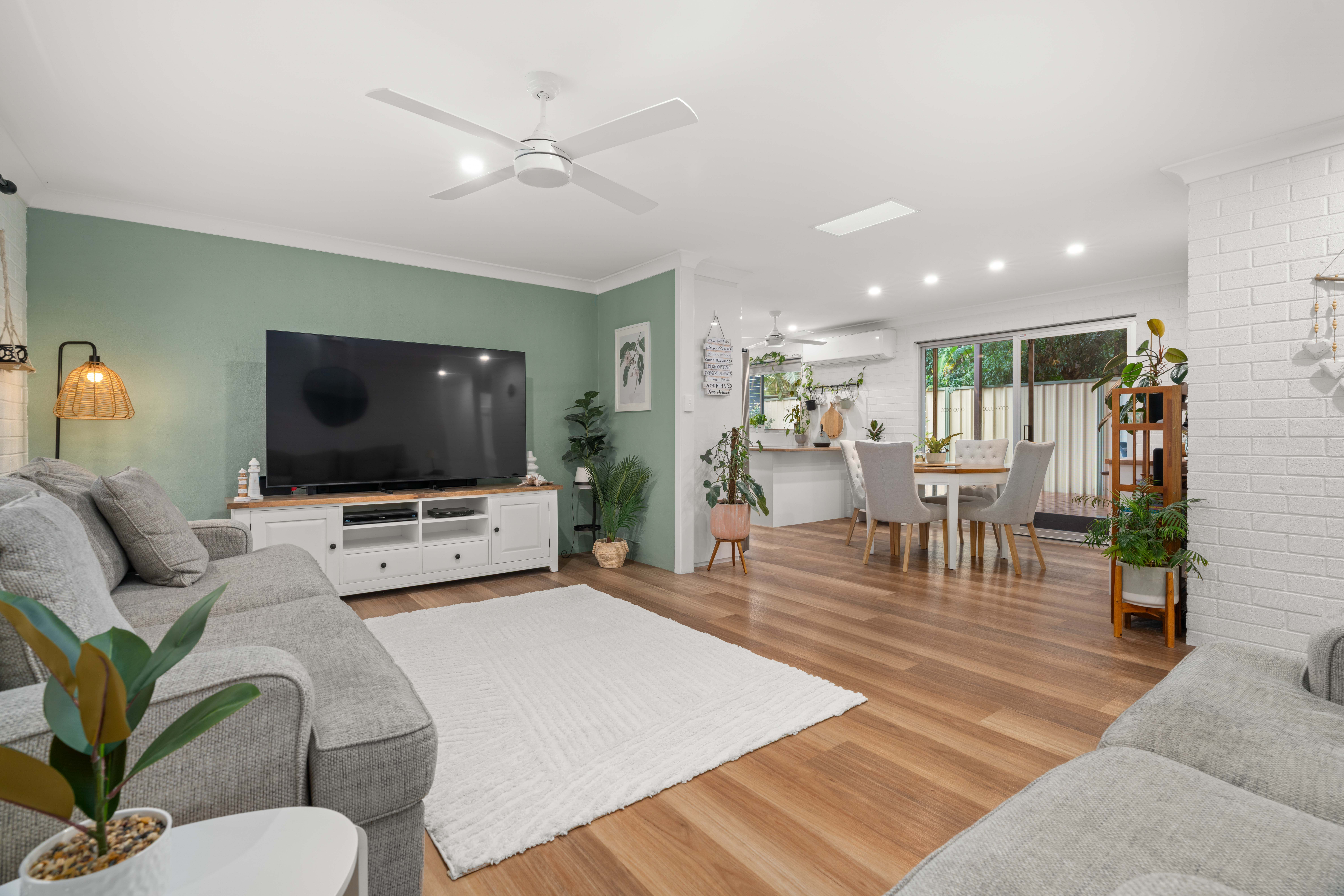 1 Balmaringa Avenue — photo 3 of 28