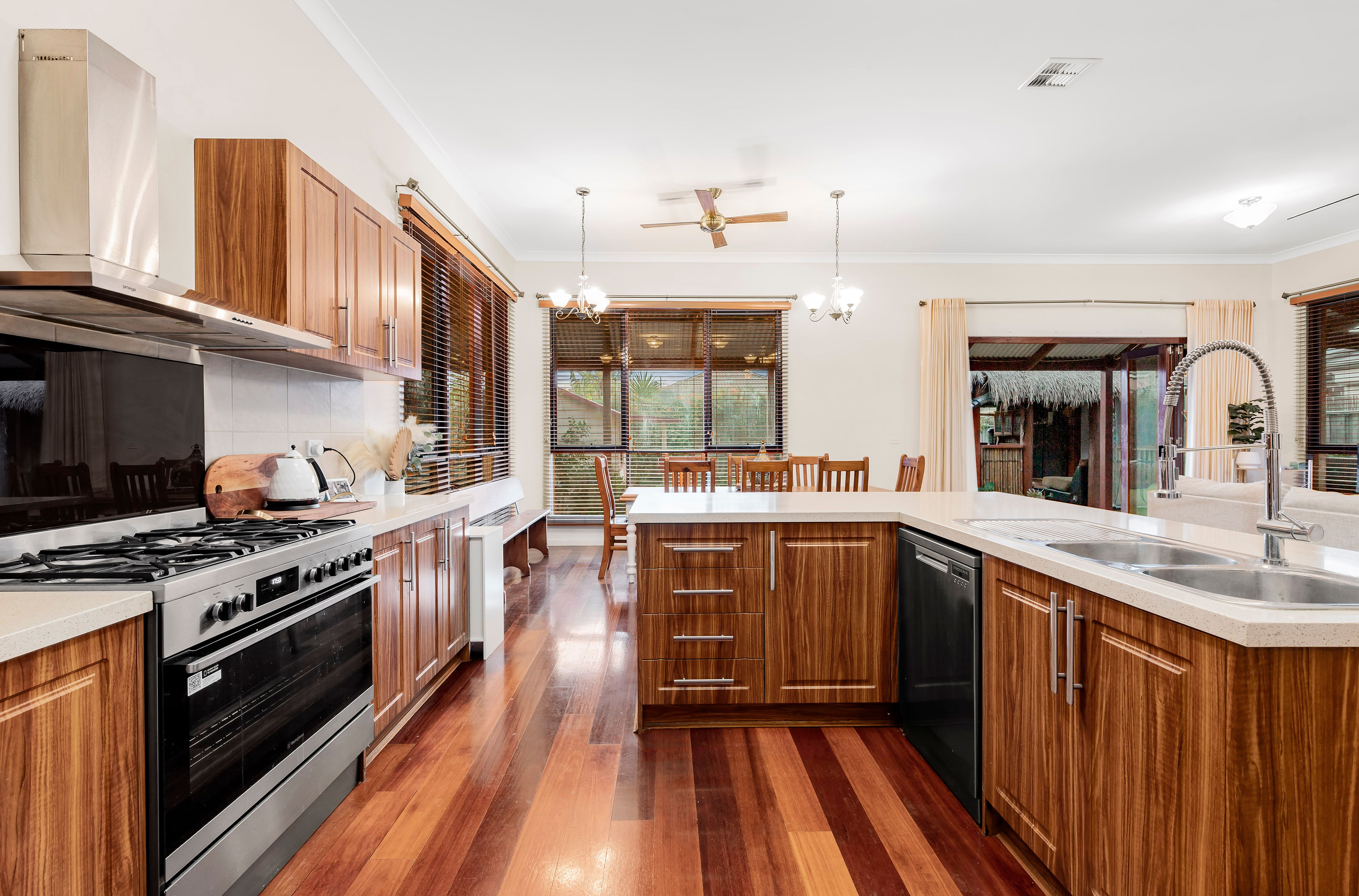 10 Shelduck Street, South Morang, VIC 3752