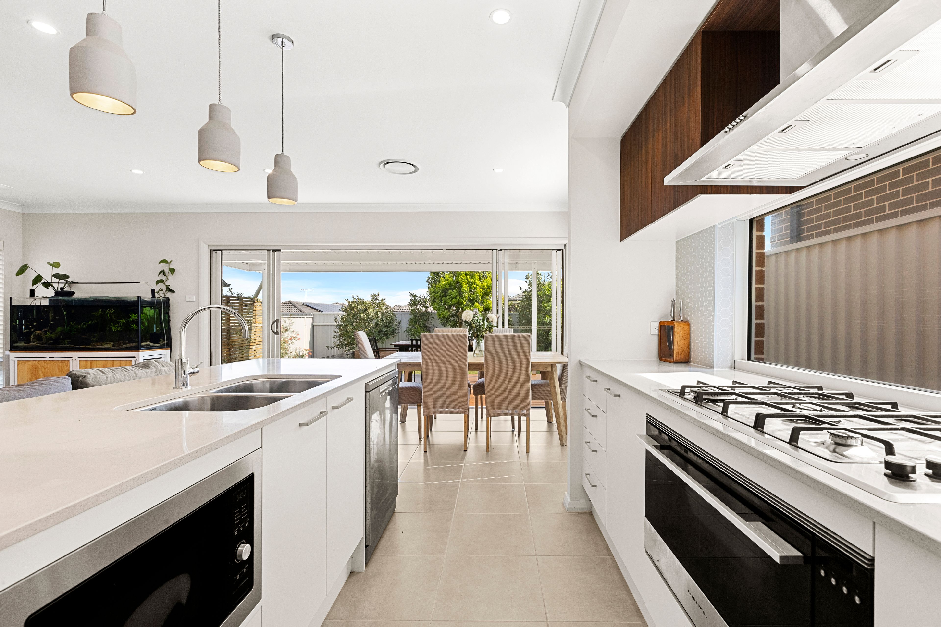 Picture Perfect, Sun-Drenched North East Facing Family Home within short proximity to Multiple Amenities! — photo 5 of 17