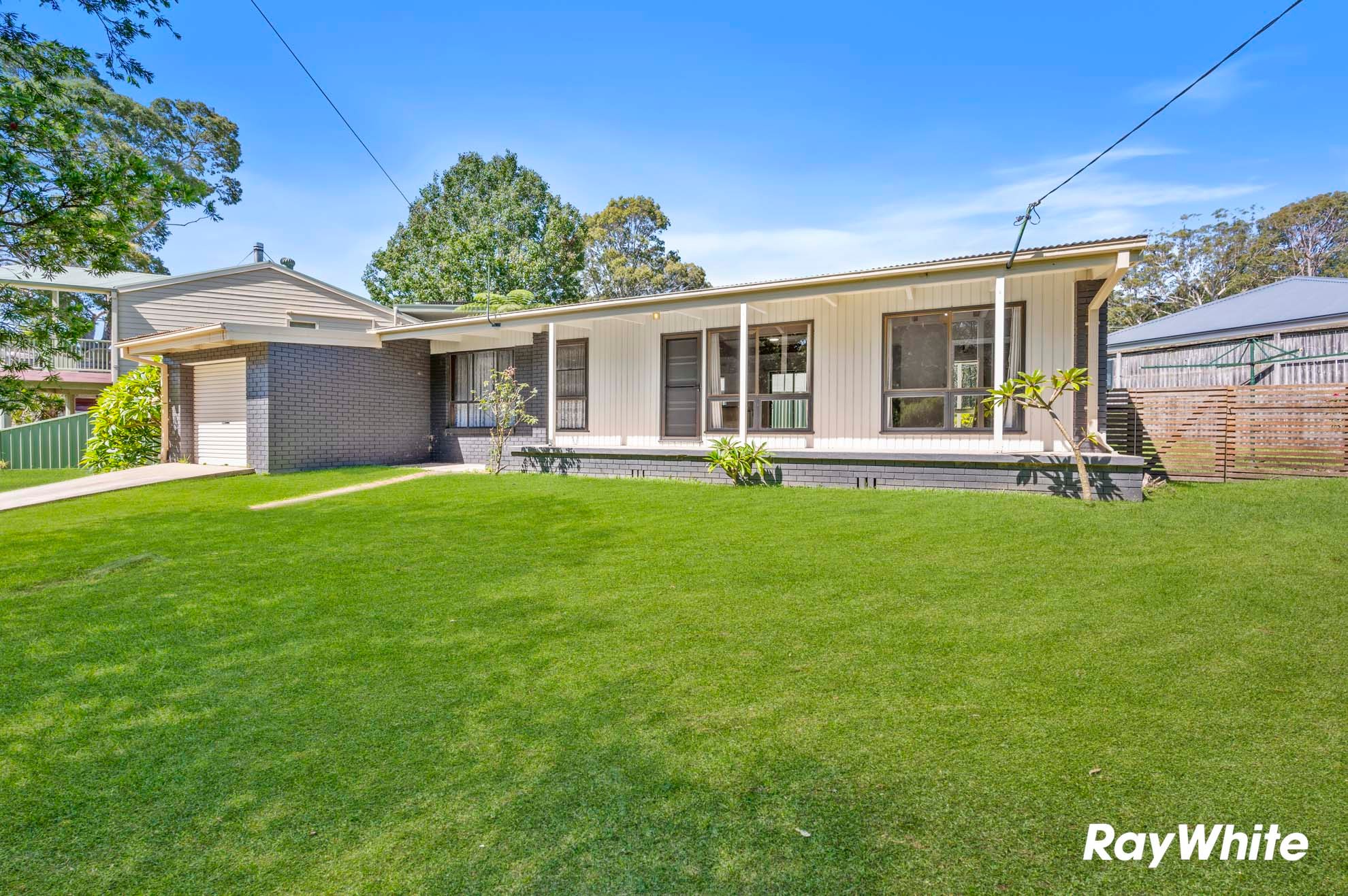 18 Wyoming Avenue, Burrill Lake, NSW 2539