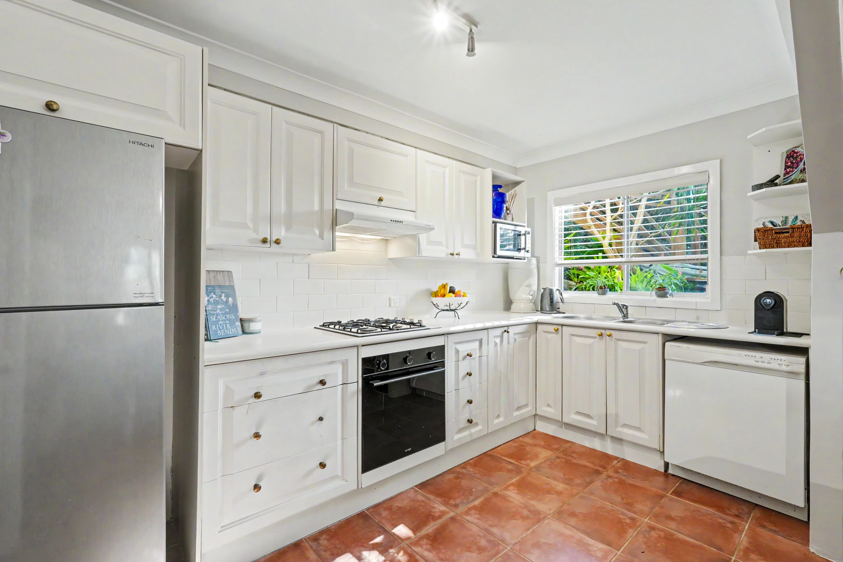 3 Hillcrest Road, Empire Bay, NSW 2257