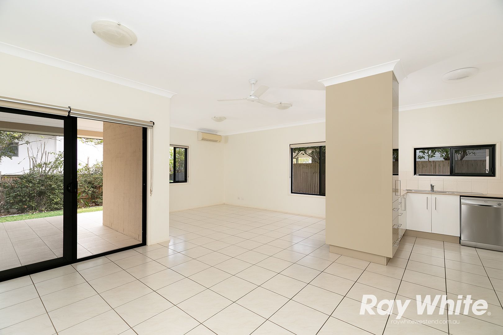 20 Equinox Street, Taringa, QLD 4068