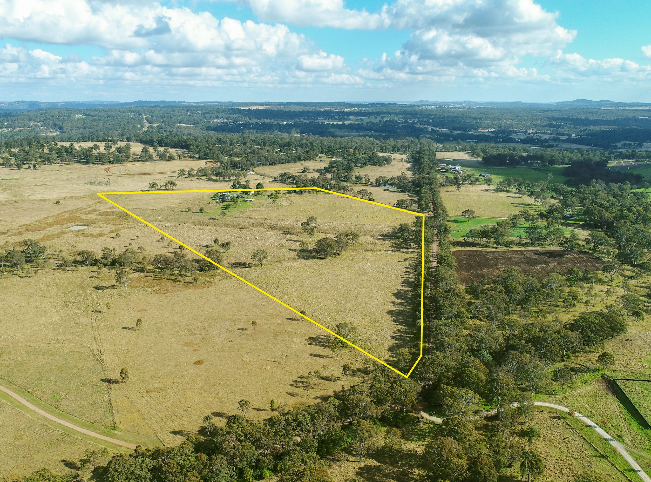 118 Perkins Flat Road, Geham, QLD 4352
