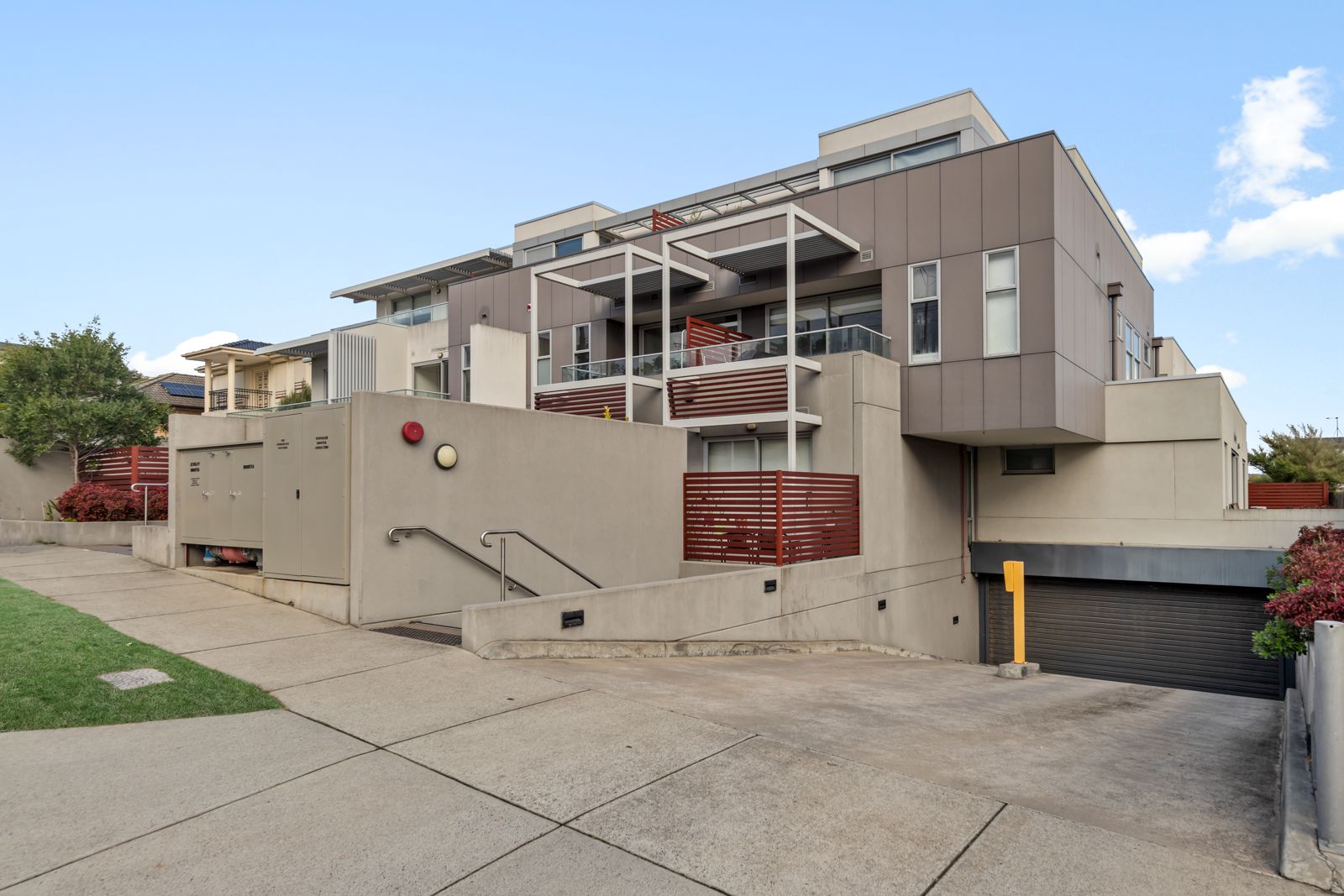 209/326-328 Burwood Highway — photo 9 of 18