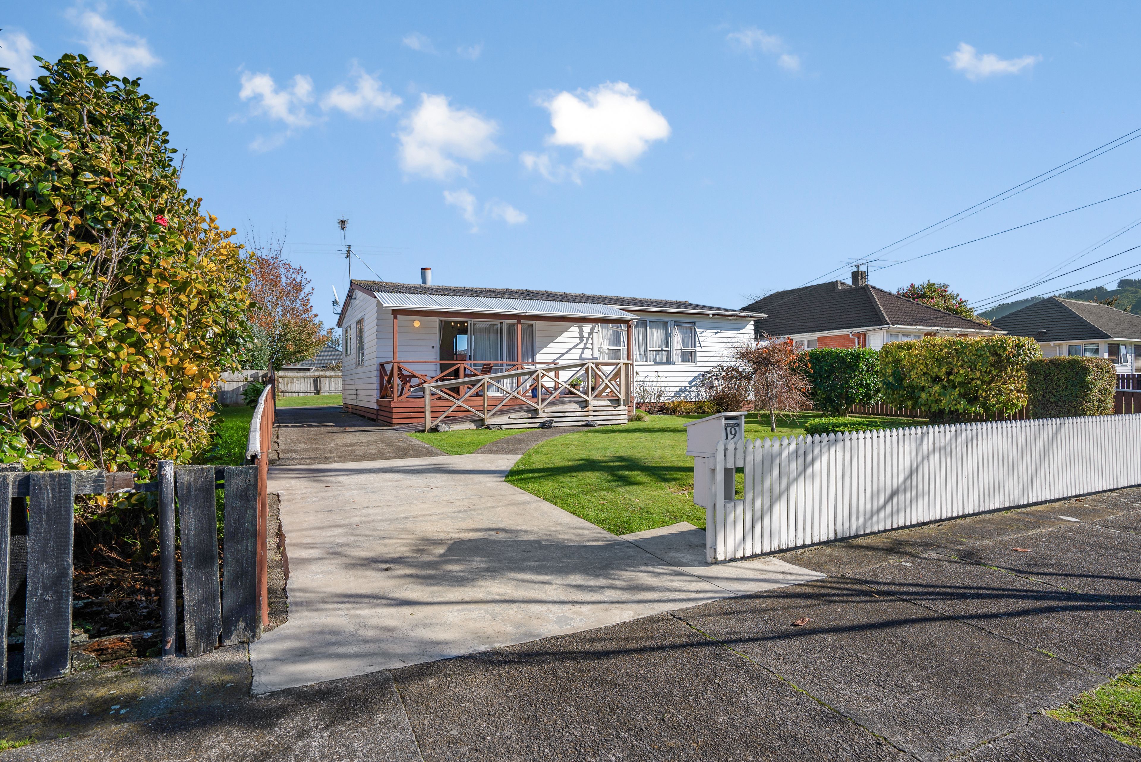 19 Davis Crescent, Elderslea, Upper Hutt City