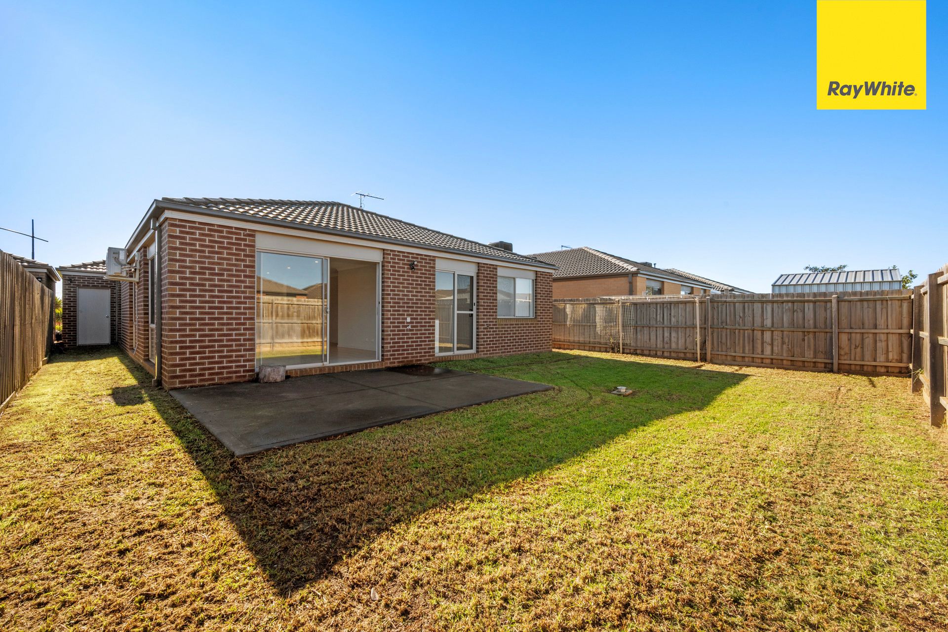 13 Leon Drive — photo 12 of 13
