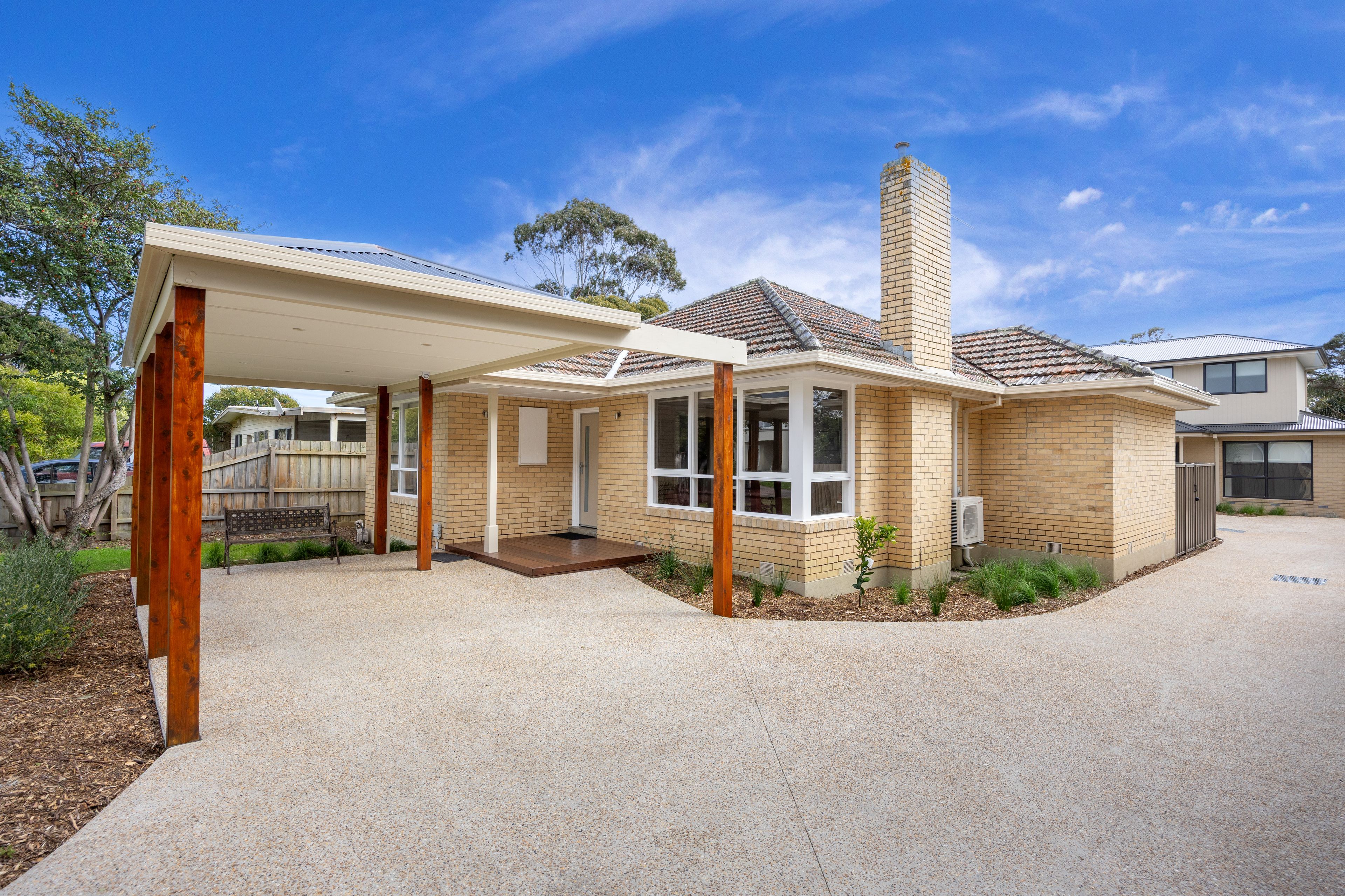 6 Devon Street — photo from Ray White Rosebud