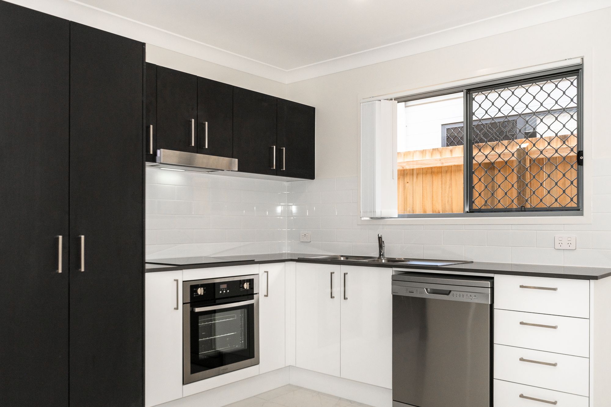 1/14 Dora Street, Morayfield, QLD 4506