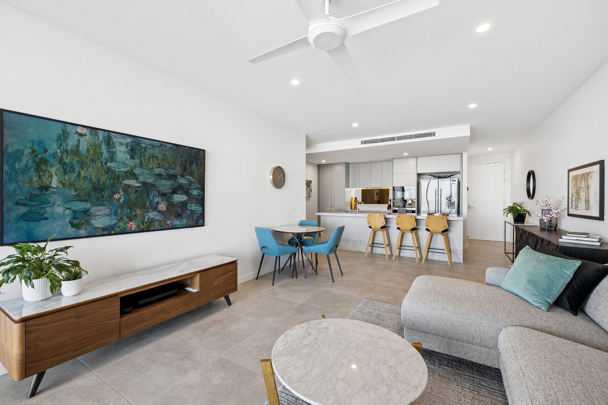 307/11 Aqua Street — photo 9 of 30