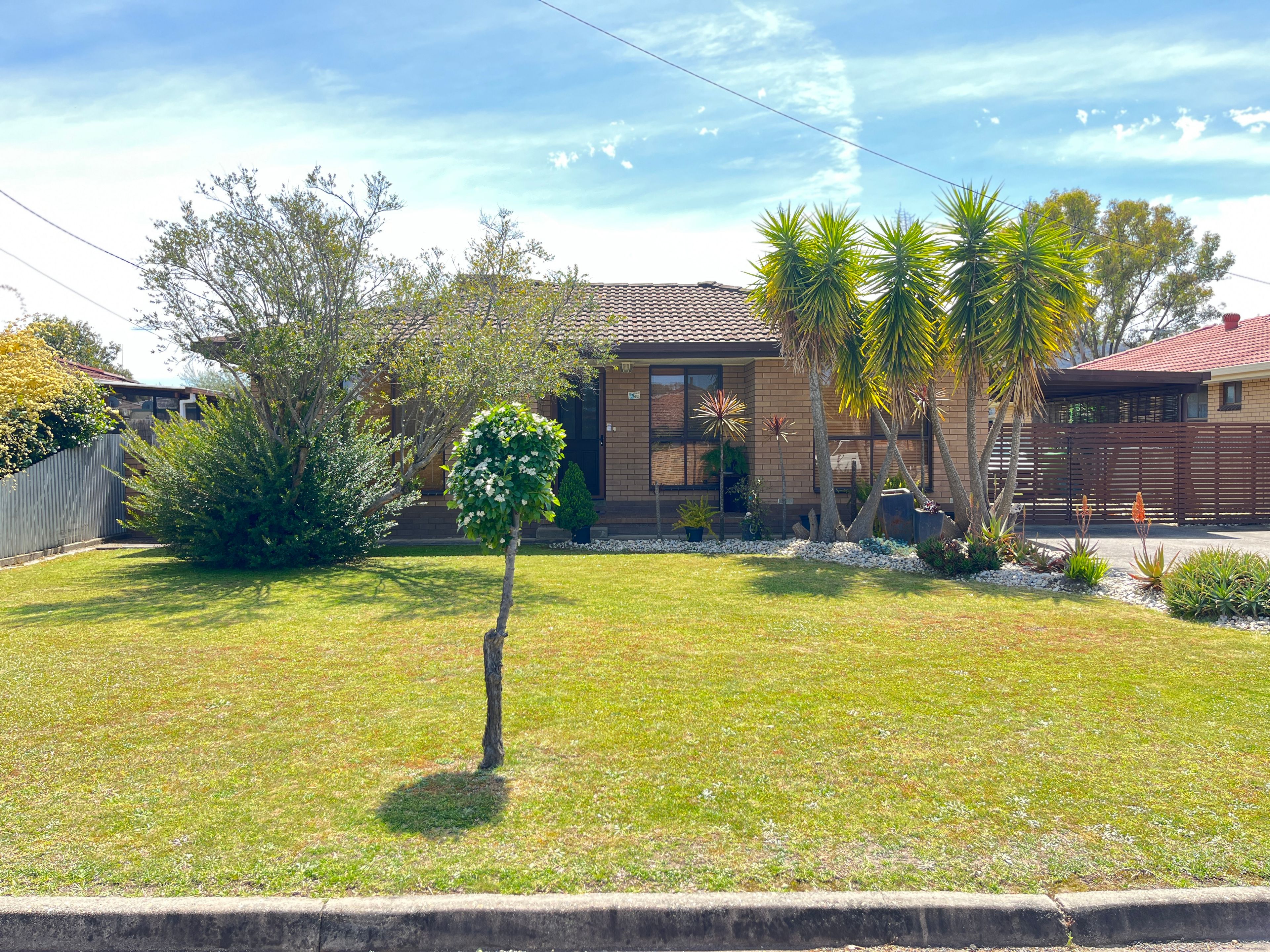 396 Sandrina Drive, Lavington NSW 2641