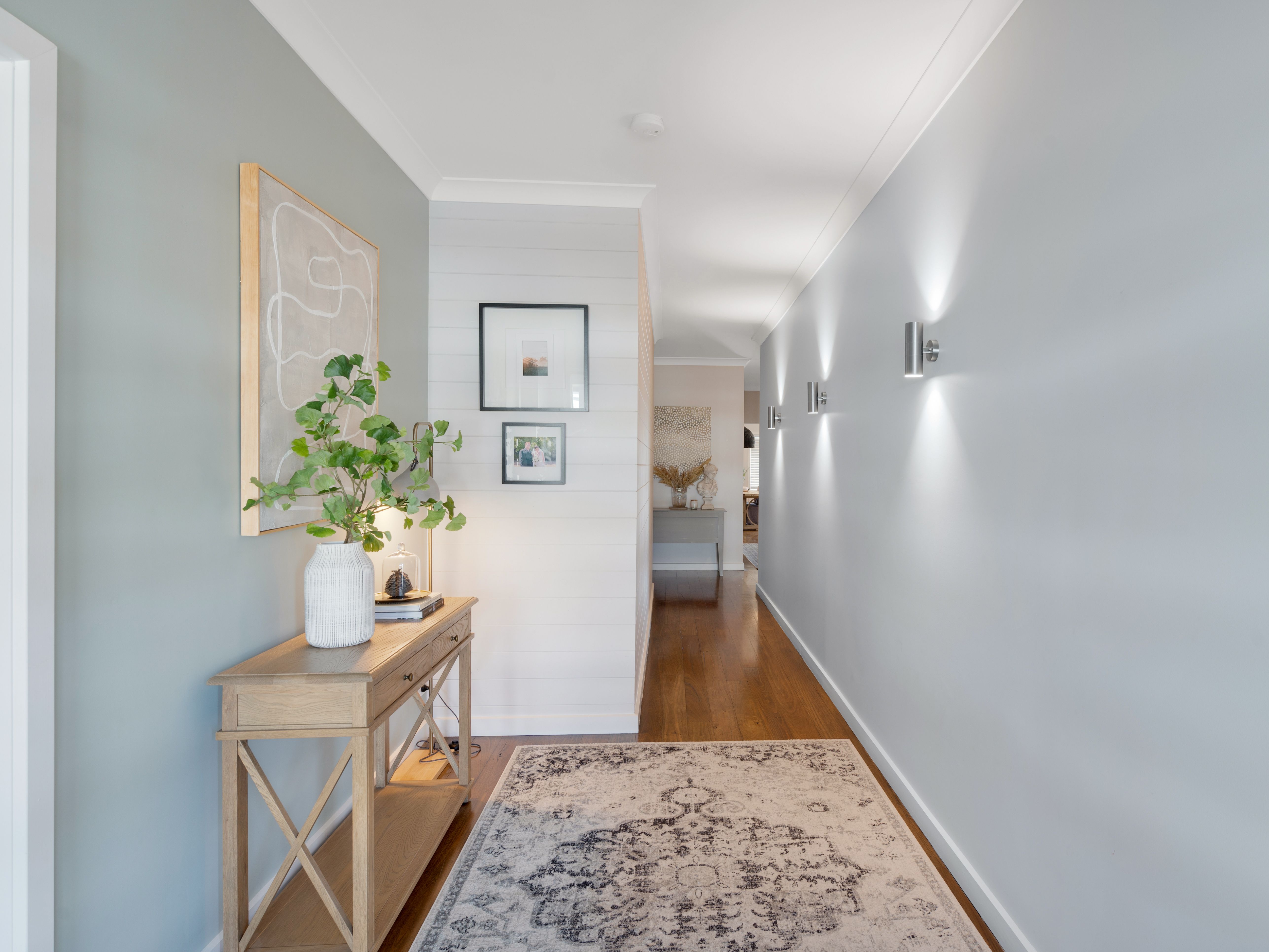 16 Dengate Close, Elderslie, NSW 2570