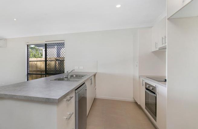 11 Hirono Close, Leichhardt, QLD 4305