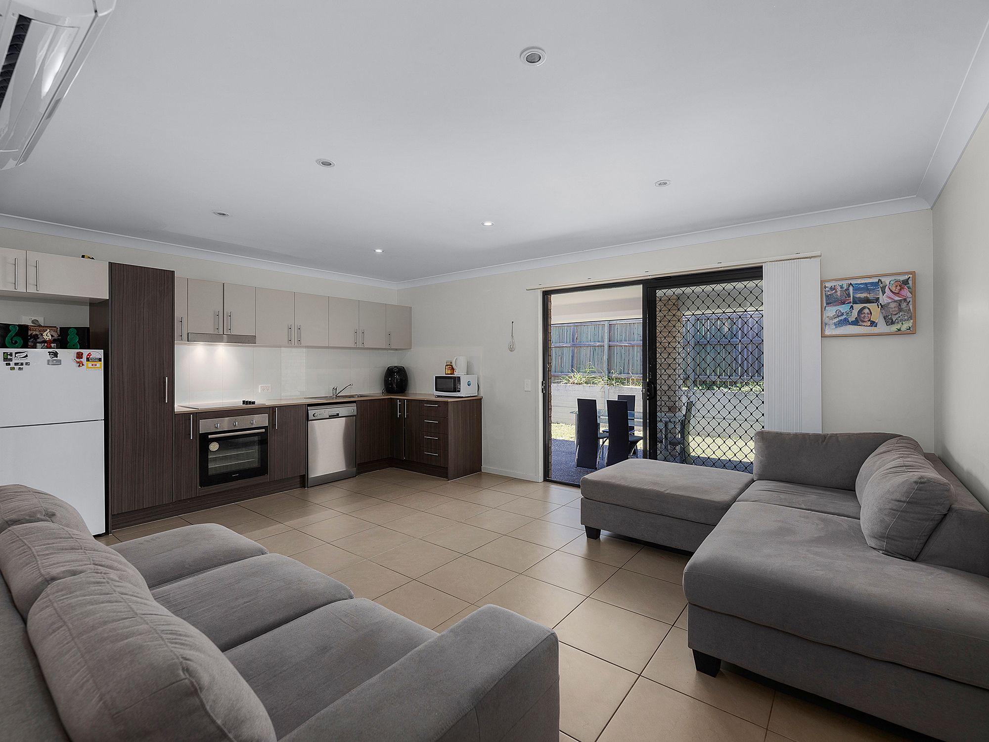 77 Cordeaux Crescent, Redbank Plains, QLD 4301