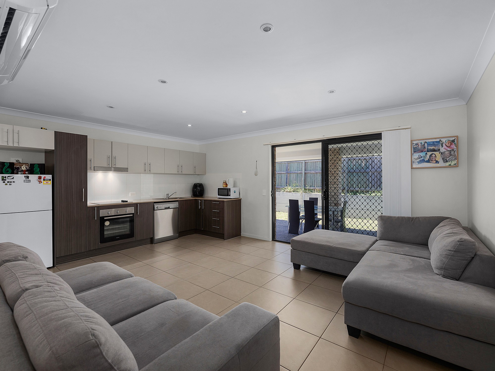 77 Cordeaux Crescent, Redbank Plains, QLD 4301