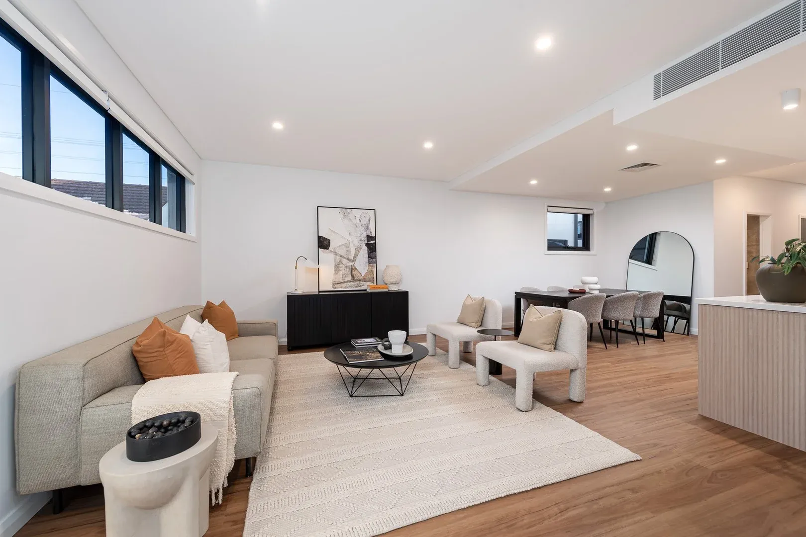 2/117 Waratah Street, Kirrawee, NSW 2232
