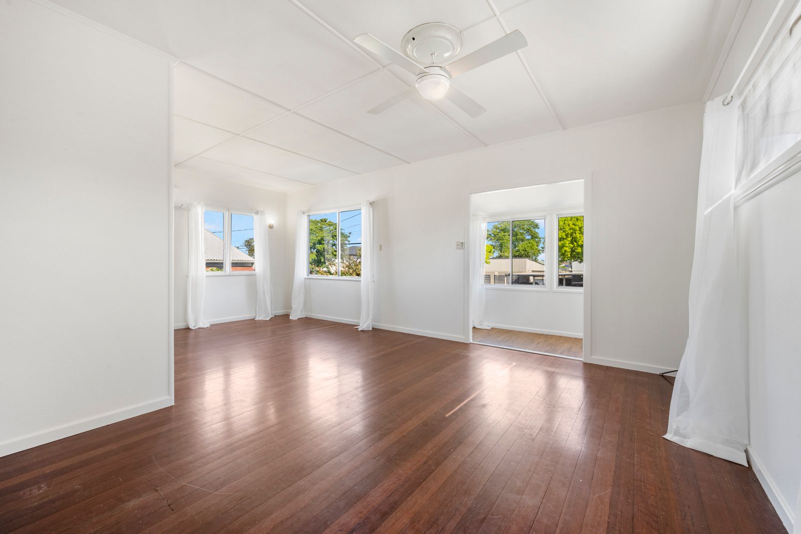 10 Campbell Street — photo 6 of 13