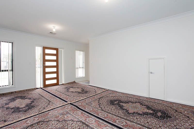 7 Crittenden Road — photo 9 of 10