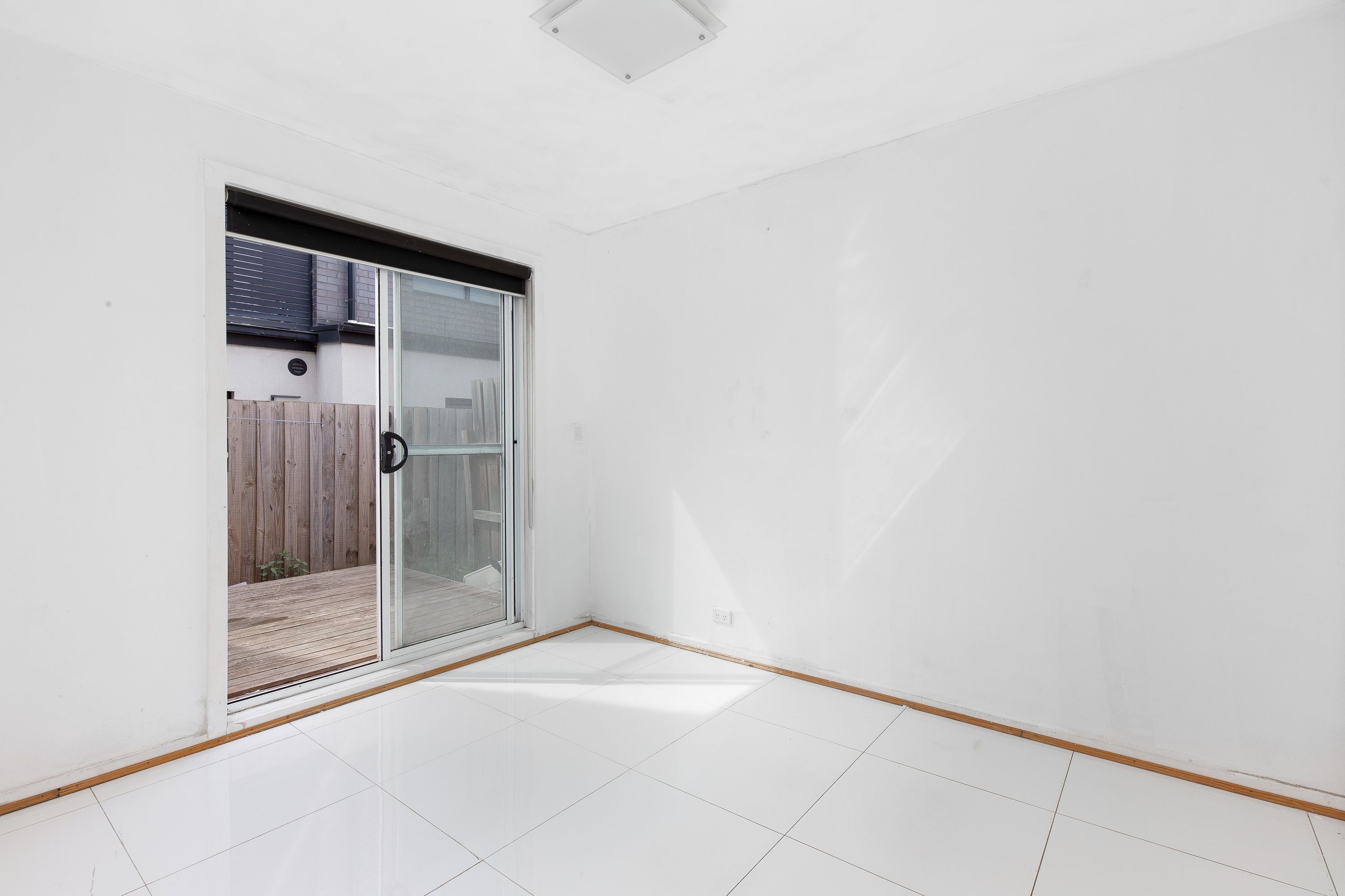 2/126-128 Wellington Road — photo 3 of 7
