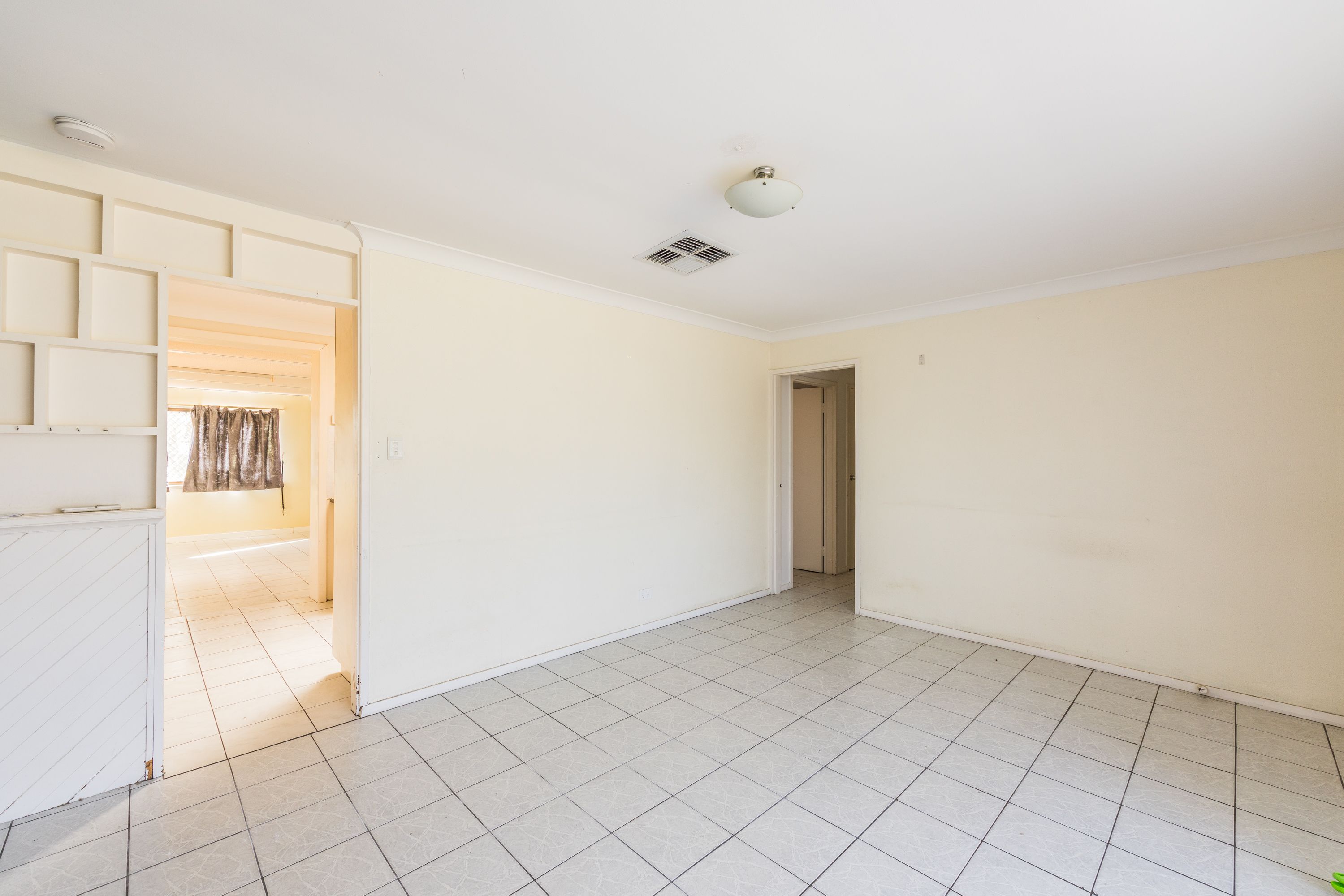 26 Burrowa Street, Armadale, WA 6112